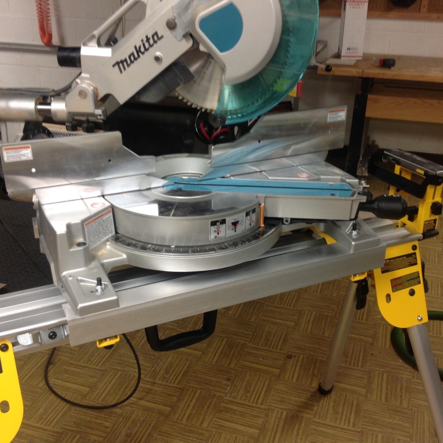 DEWALT Miter Saw Stand, Compact, 40