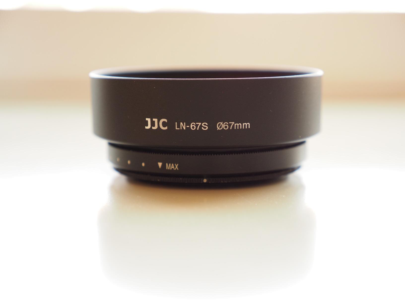 Tiffen 82mm Variable ND Filter 2 to 8-Stop Light Control VND Filter | Shallow Depth of Field, Long Daytime exposure, Motion Blur, Film, Digital, Video, and Photography customer photo 1
