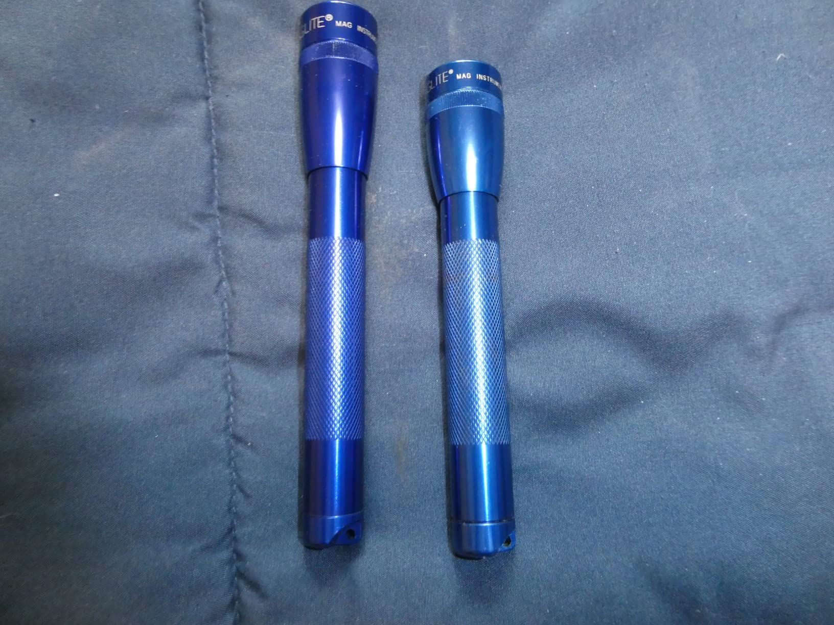 MagLite Mini Pro LED 2-Cell AA Flashlight, High Lumen, Water-Resistant, Adjustable Focus - Gray customer photo 1