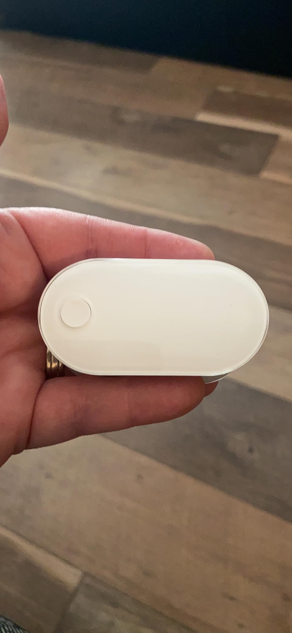 iHealth AIR Rechargeable Fingertip Pulse Oximeter with Bluetooth App Sync | Tracks SpO2, Pulse Rate, Waveform and Perfusion Index customer photo 2
