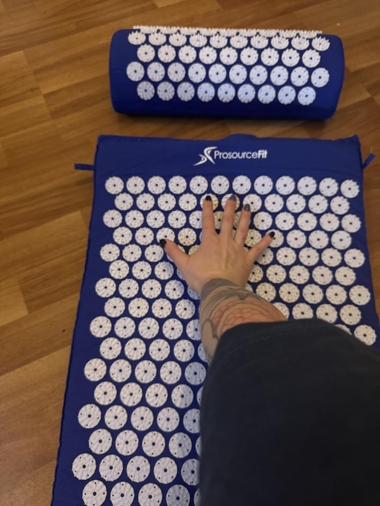 ProsourceFit Acupressure Mat and Pillow Set for Back/Neck Pain Relief and Muscle Relaxation, Black customer photo 2