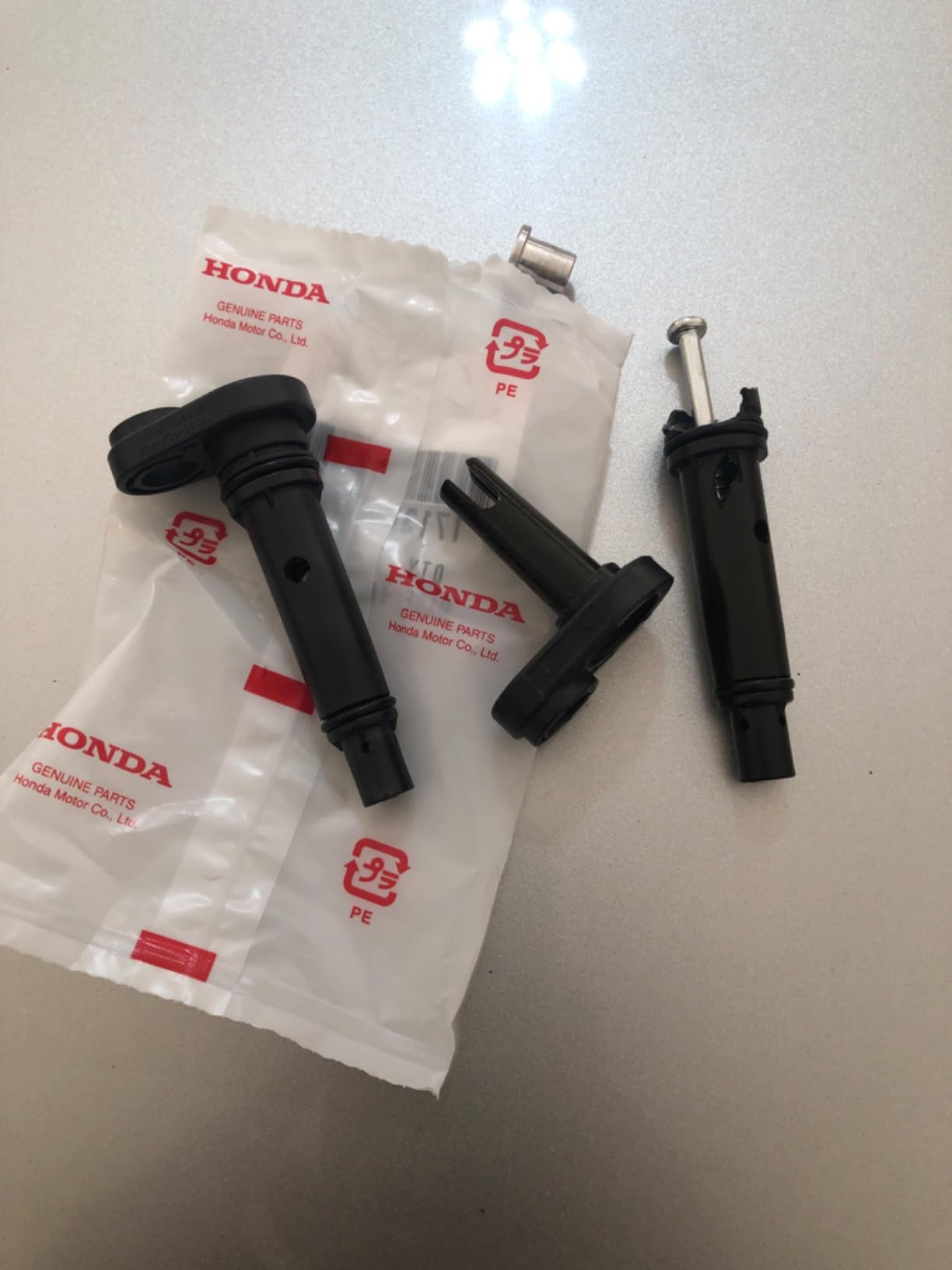 Genuine Honda 17130-RCA-A02 PCV Valve Assembly customer photo 2