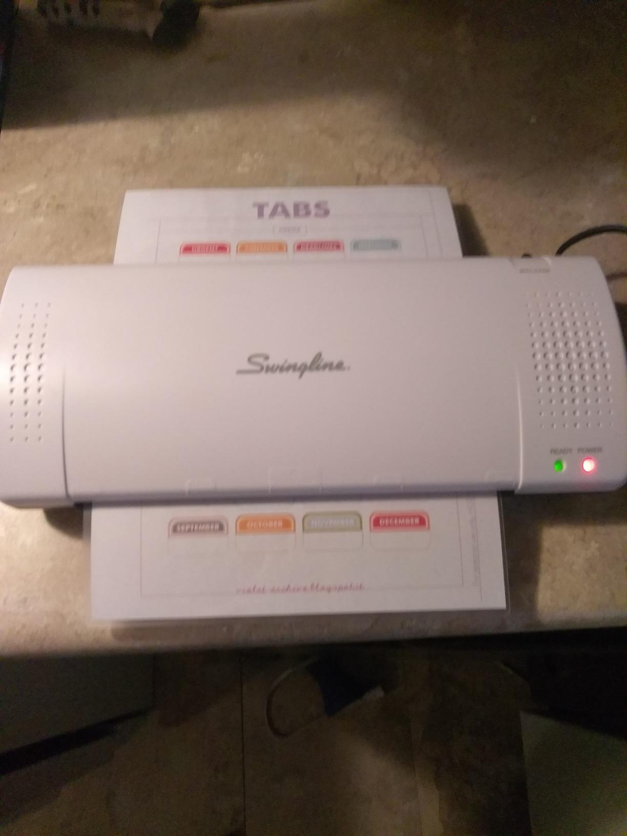 Swingline GBC Thermal Laminator Machine, Inspire, 9 Inch, Quick Warm-Up, 3 or 5 Mil, with 5 Standard Laminating Pouches for Home, Office and Classroom, Black (1701857) customer photo 1