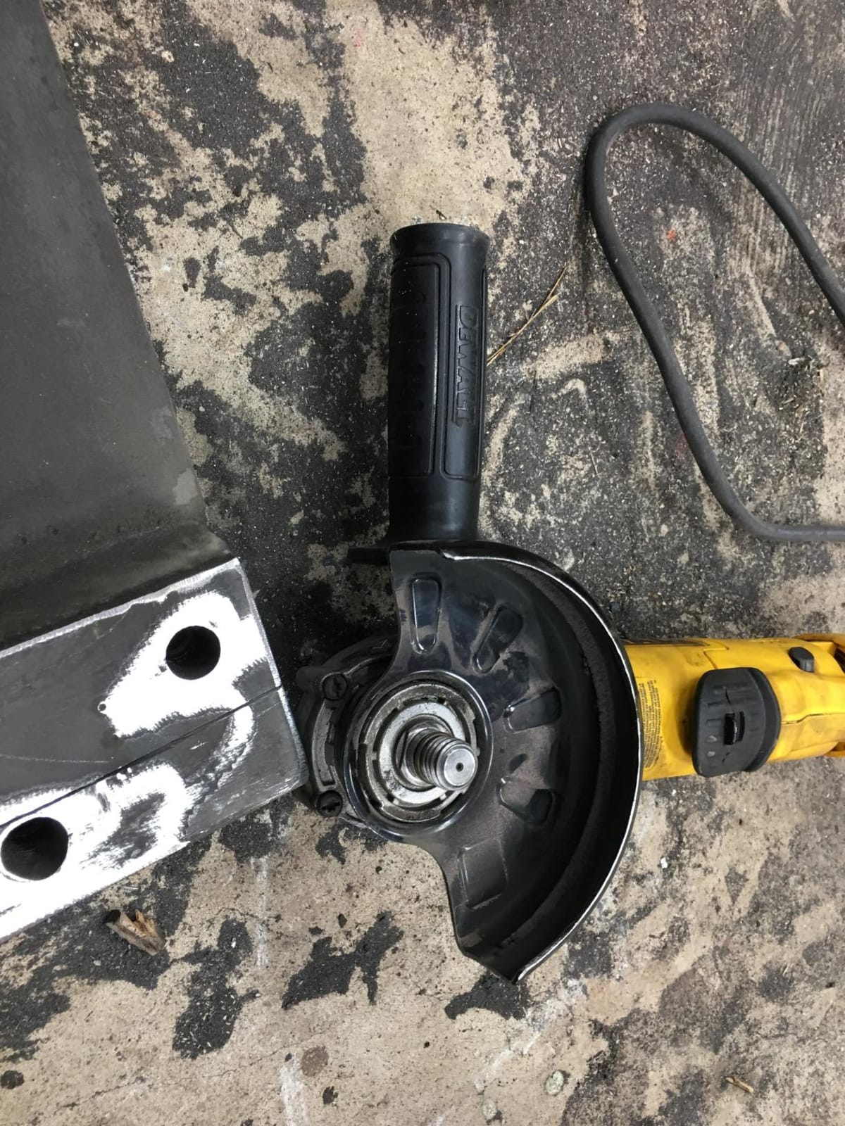 DEWALT Angle Grinder, 4.5 Inch, 11 Amp, 11,000 rpm, With Paddle Switch, Ergonomic Compact Design Grinder Tool (DWE402) customer photo 2