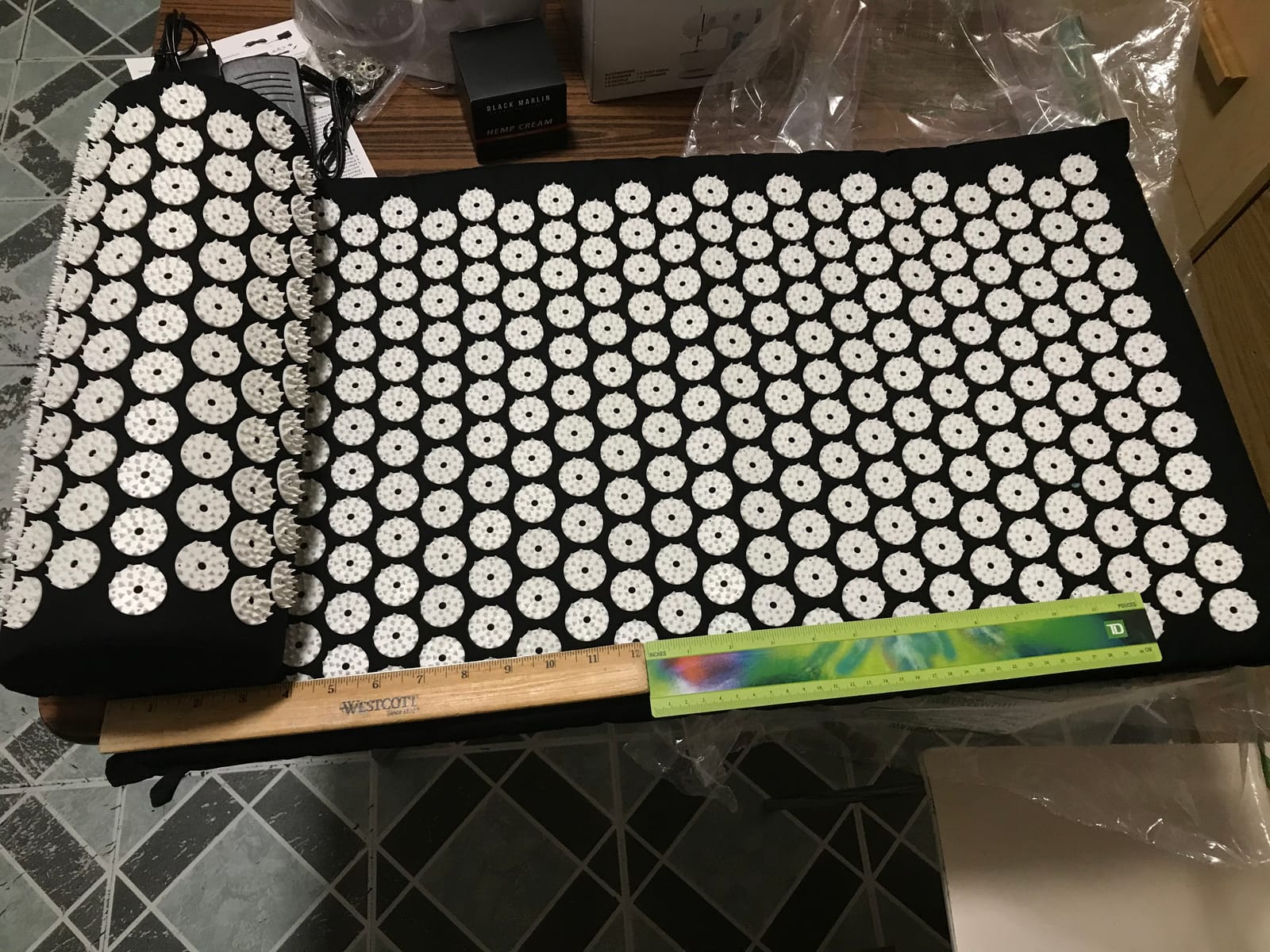 Sivan Acupressure Mat & Pillow Set for Back & Neck (Large, Green/White) customer photo 2