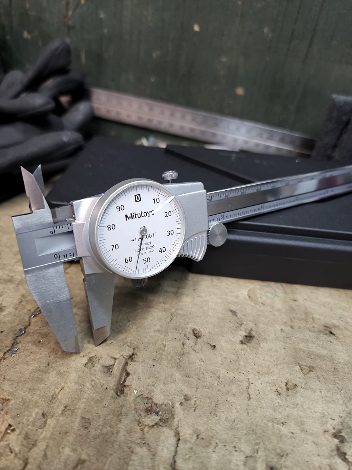 Mitutoyo 505-742J Dial Caliper, 0.1