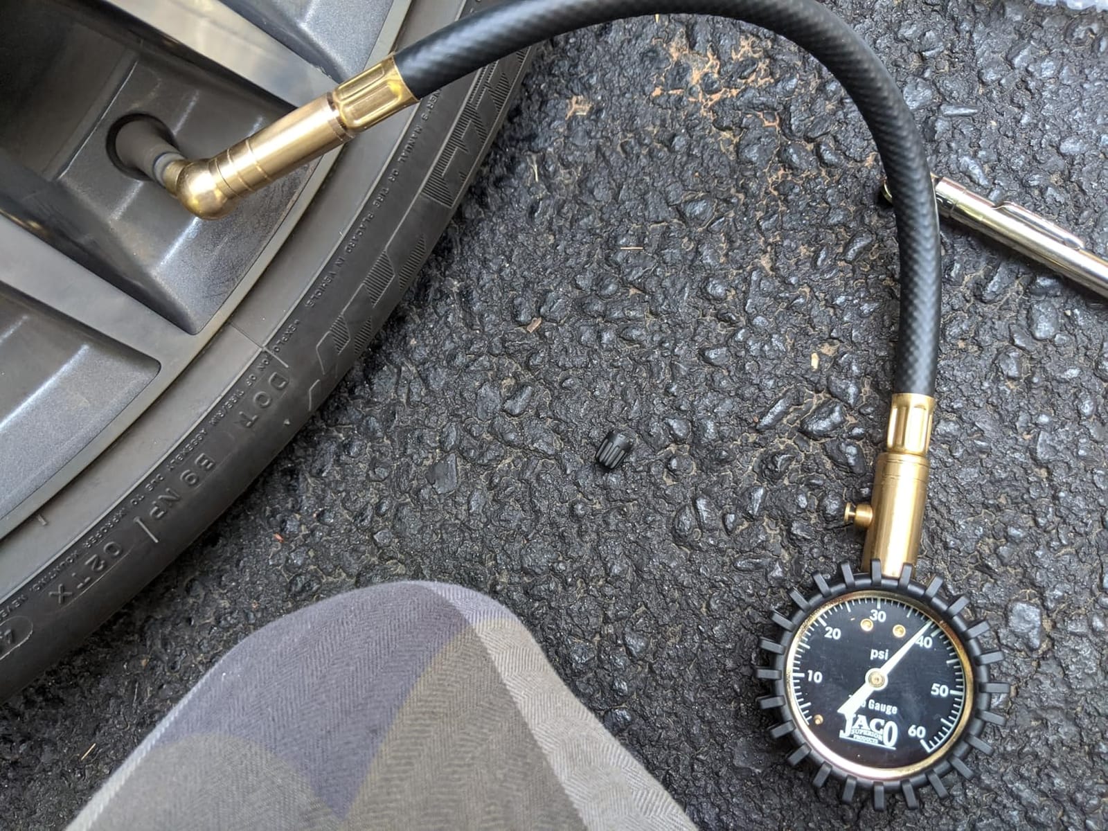 JACO ElitePro Tire Pressure Gauge - 60 PSI customer photo 1