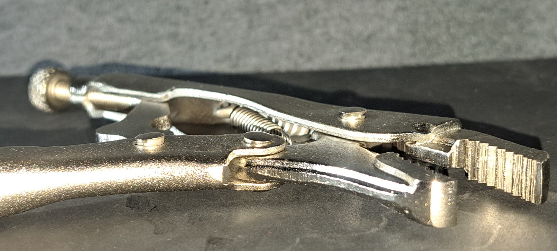 WORKPRO 5-Piece Locking Pliers Set, Vice Grips with Chrome-vanadium Steel | 5/7/10 inch Curved Jaw, 6.5/9 inch Long Nose customer photo 1