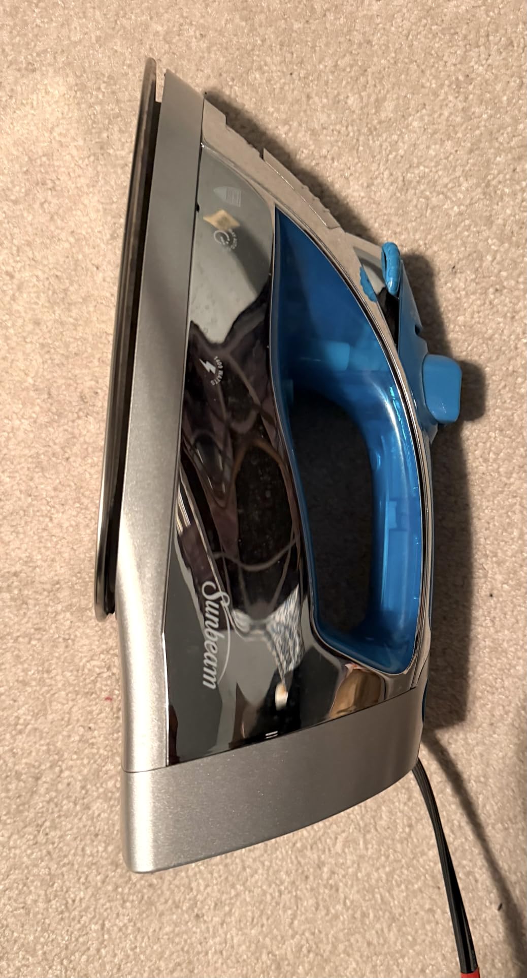 Sunbeam Turbo Steam Iron 1400W Quick Heat Stainless Steel Soleplate Shot of Steam Horizontal and Vertical 3 Way Auto Off 240ml Water Tank White Teal customer photo 1
