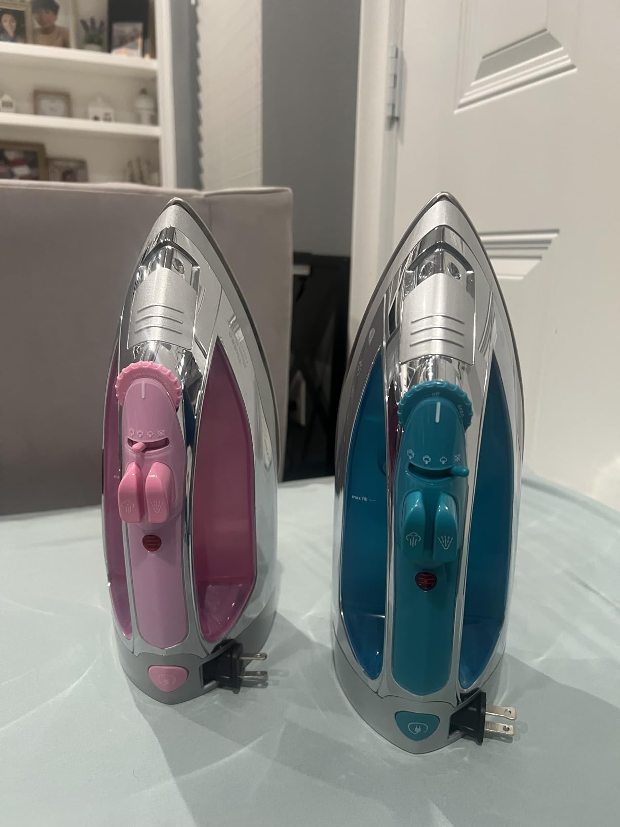 Sunbeam Turbo Steam Iron 1400W Quick Heat Stainless Steel Soleplate Shot of Steam Horizontal and Vertical 3 Way Auto Off 240ml Water Tank White Teal customer photo 2