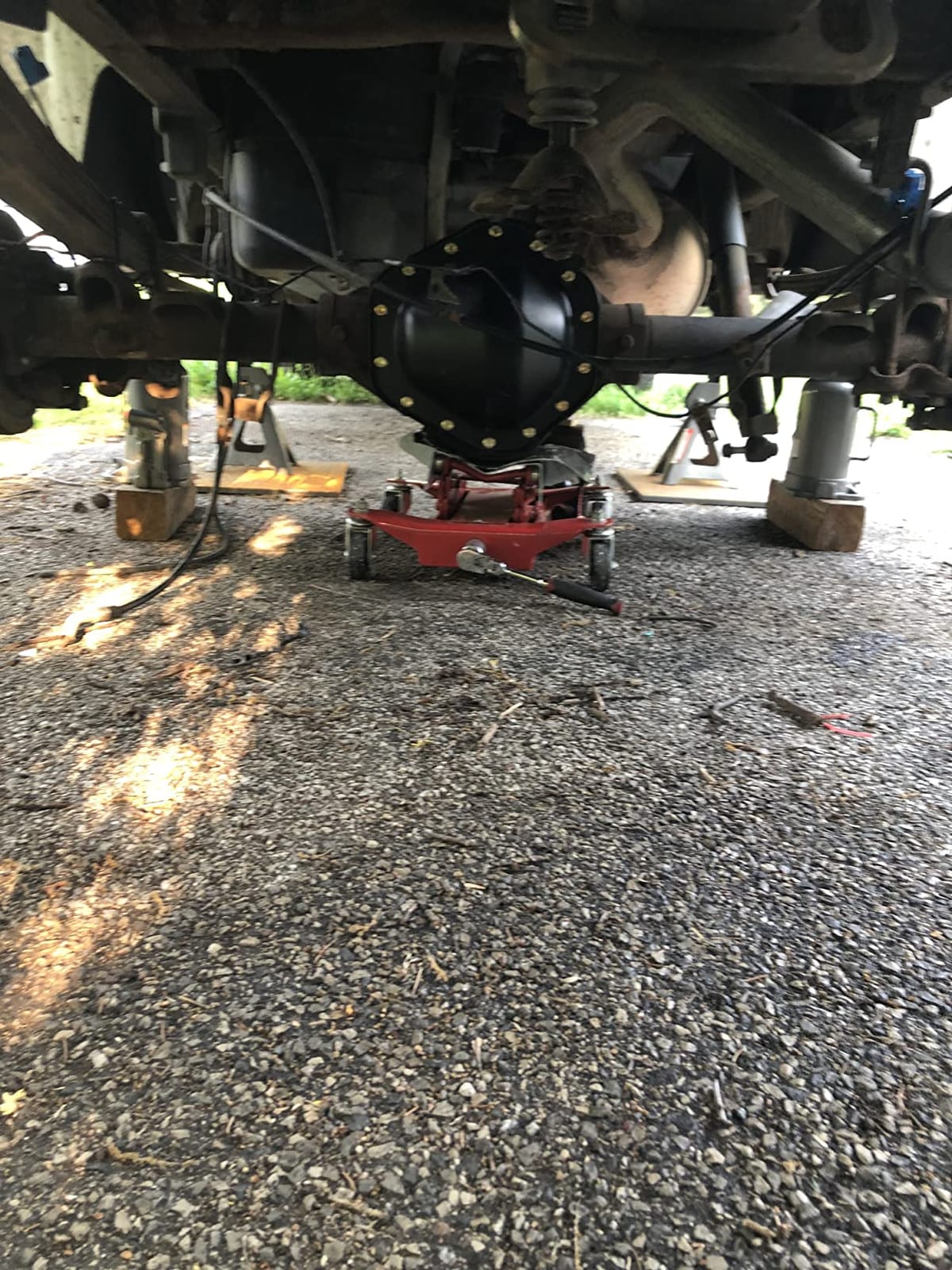 AFF Manual Transmission Jack - 450 lbs Capacity - for Smaller Vehicles customer photo 1