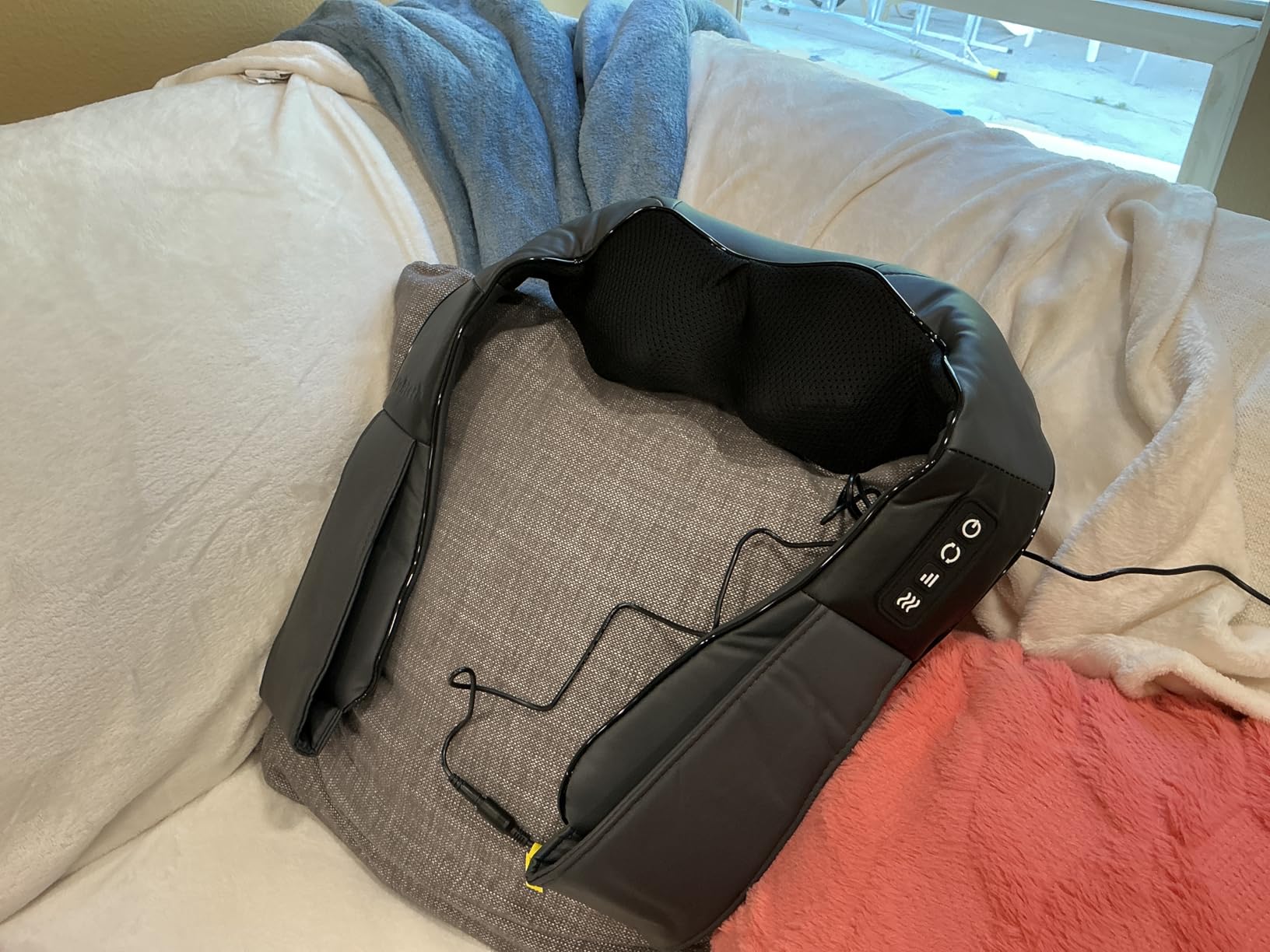 Nekteck Shiatsu Neck Massager with Heat for Pain Relief, NOT Cordless customer photo 2