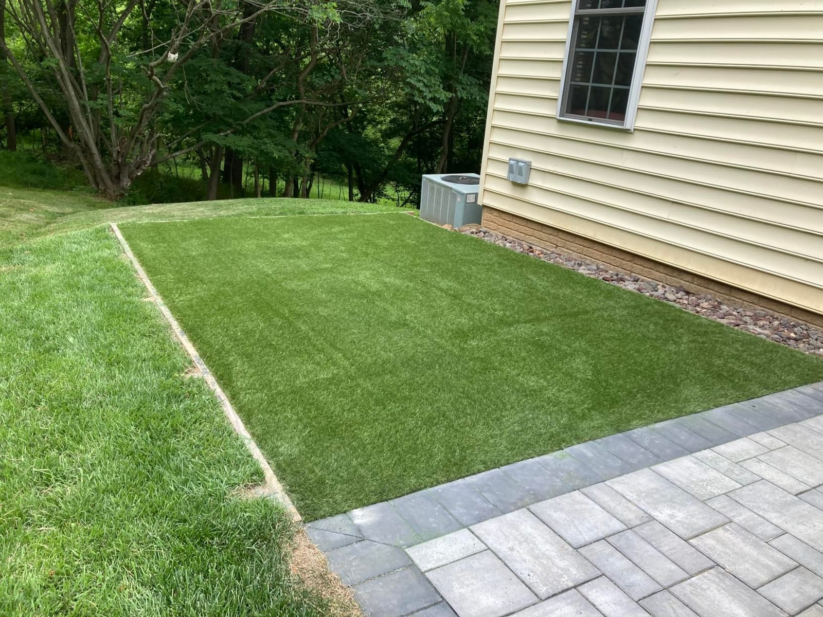 LITA 7ft x 13ft Realistic Deluxe Artificial Grass customer photo 2