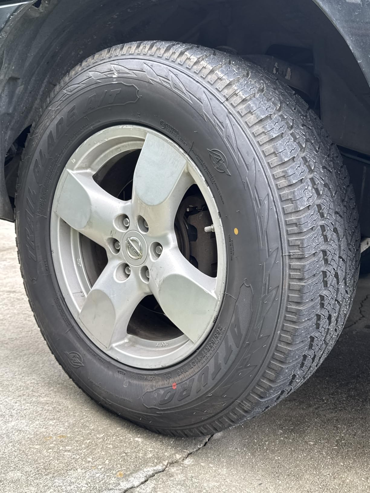 ATTURO Trail Blade A/T All-Terrain Tire, 265/70R18 116T customer photo 2