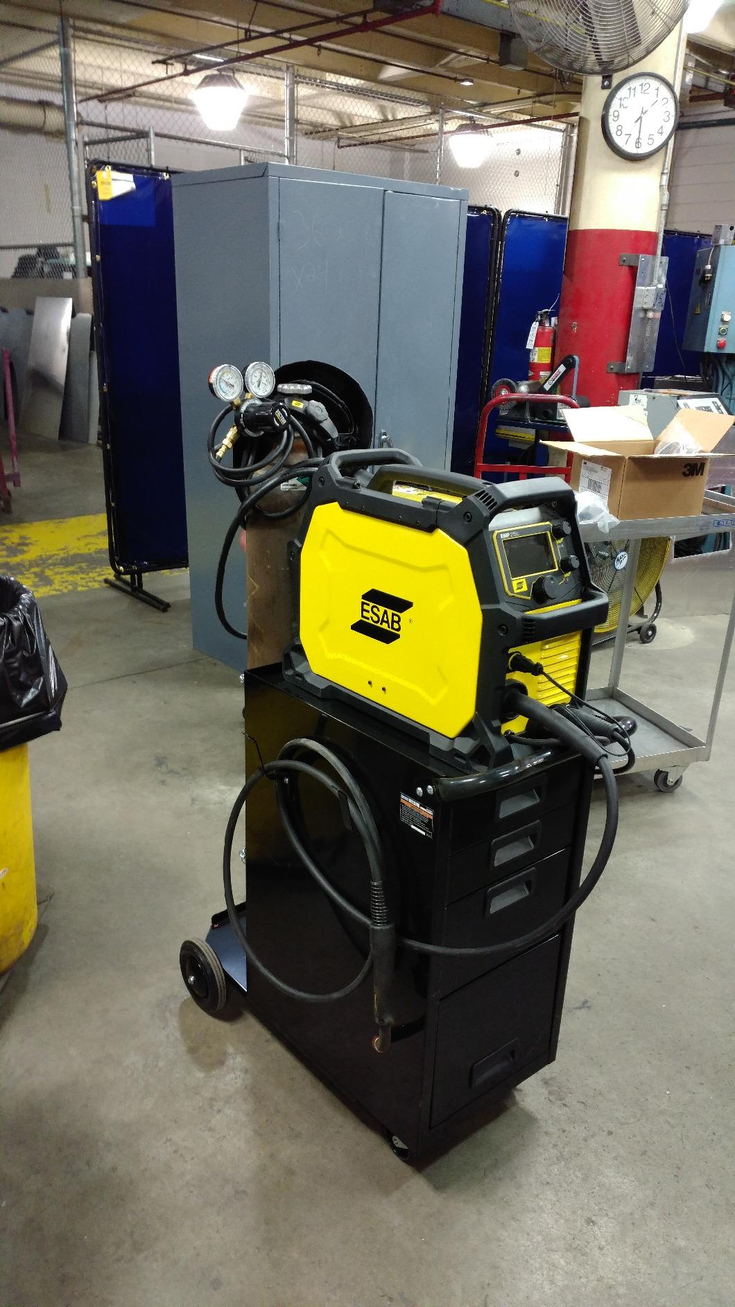 ESAB Rebel EMP 215ic Multi-Voltage MIG/Stick/TIG Welder, 120/230V, 5-240A Output customer photo 1