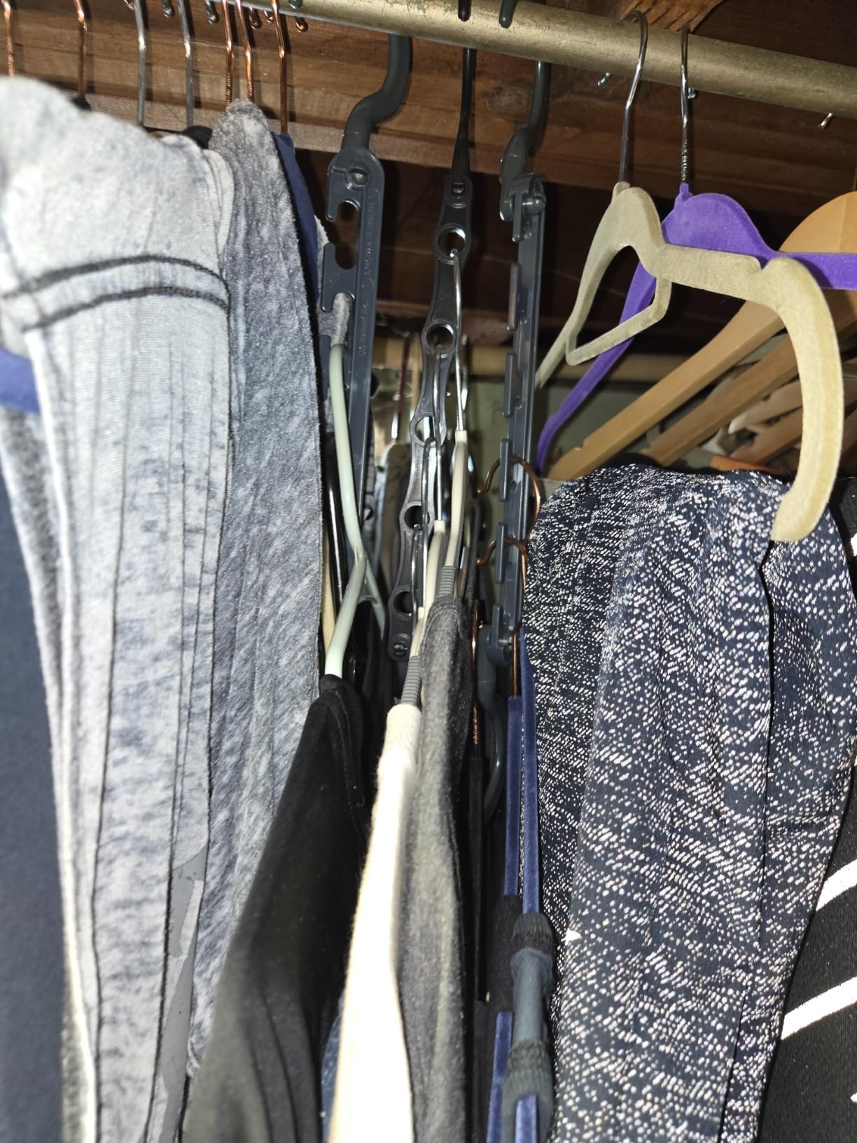 Wonder Hanger Max Space Saving Closet Hangers, 10-Pack, 360° Swivel, Grey customer photo 2