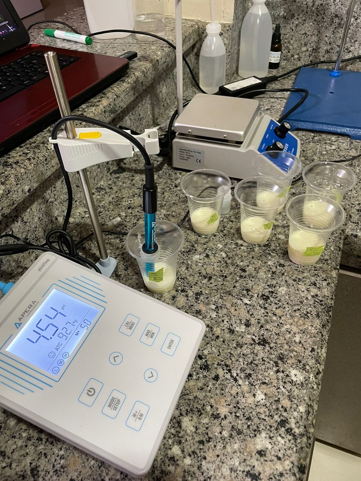 Apera Instruments AI501 PH700 Benchtop Lab pH Meter, 0.01 pH Accuracy, 1-3 Points Auto Calibration, 3-in-1 pH/Temp. Electrode customer photo 2