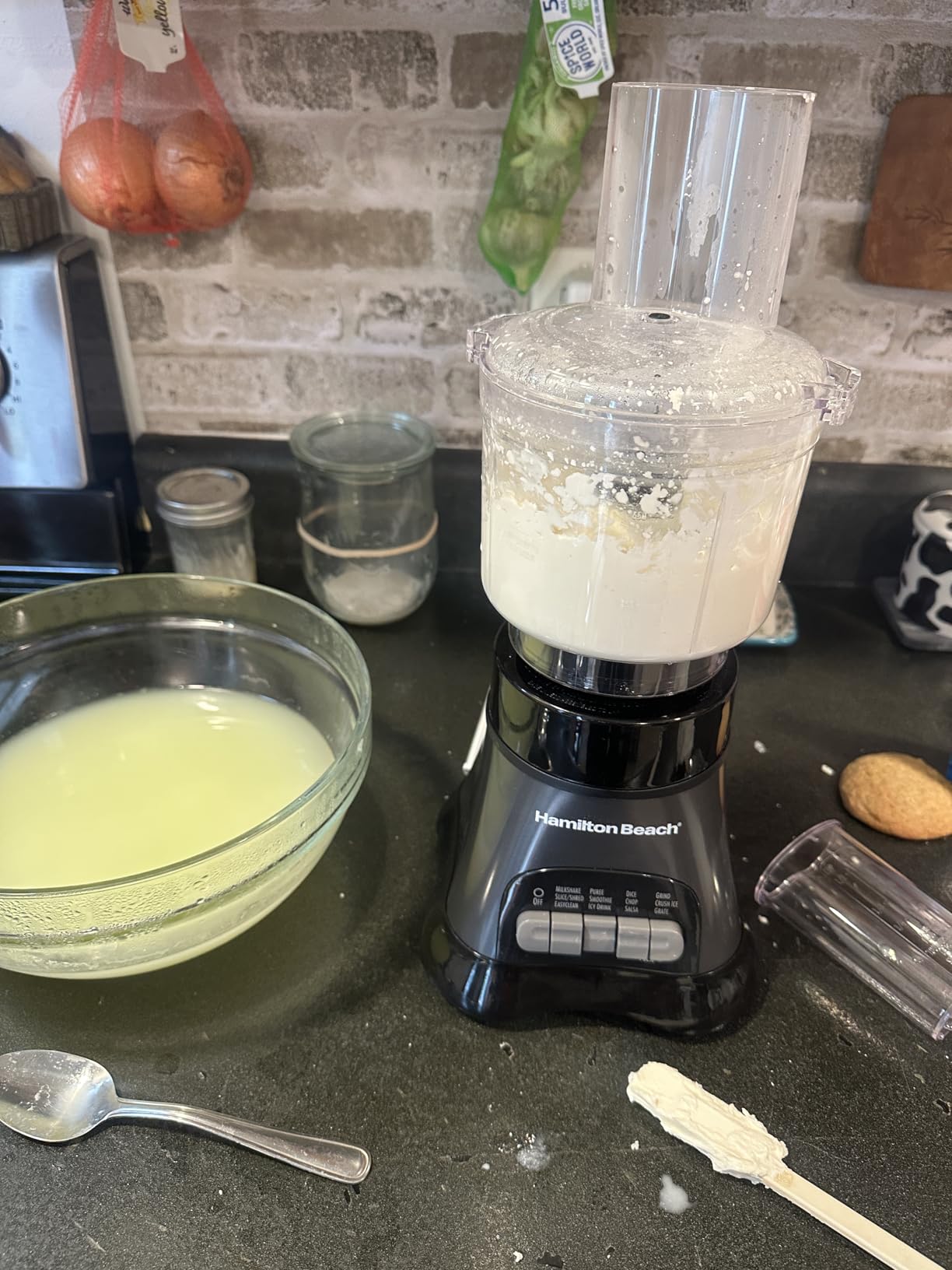 Hamilton Beach Blender and Food Processor Combo for Shakes & Smoothies, With 3 Cup Electric Food Chopper Attachment, 40 oz Glass Jar, Blender Travel Cup, 700 Watts Peak Power, Gray & Black (58163) customer photo 1