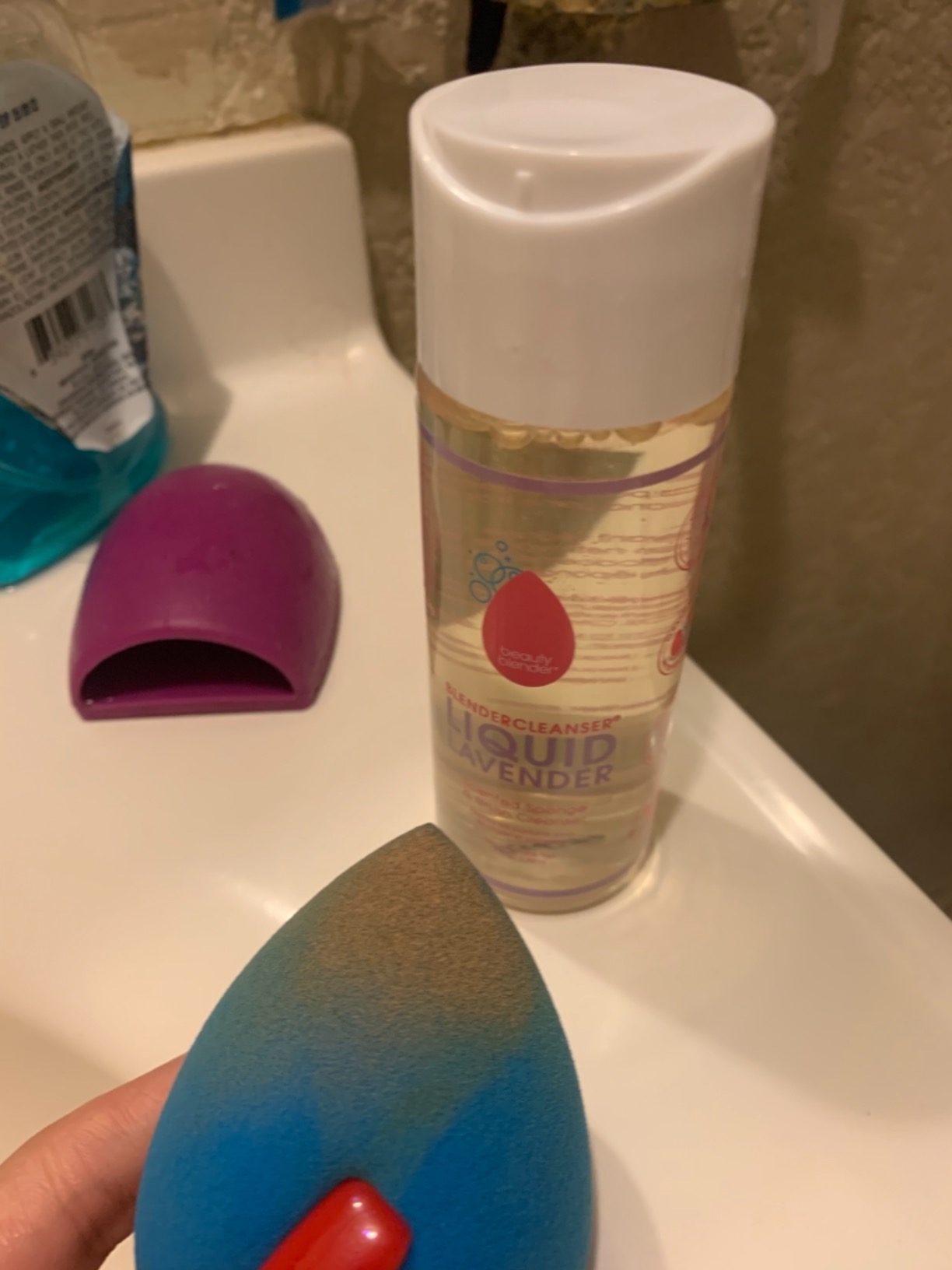 Beautyblender | Blendercleanser Tool Wash | Lavender Purifying Liquid Soap | Sponge, Brush, Makeup Tool Cleanser | Lavender-Scented, Vegan, Paraben & Sulfate-Free, 3 oz | Package May Vary customer photo 1