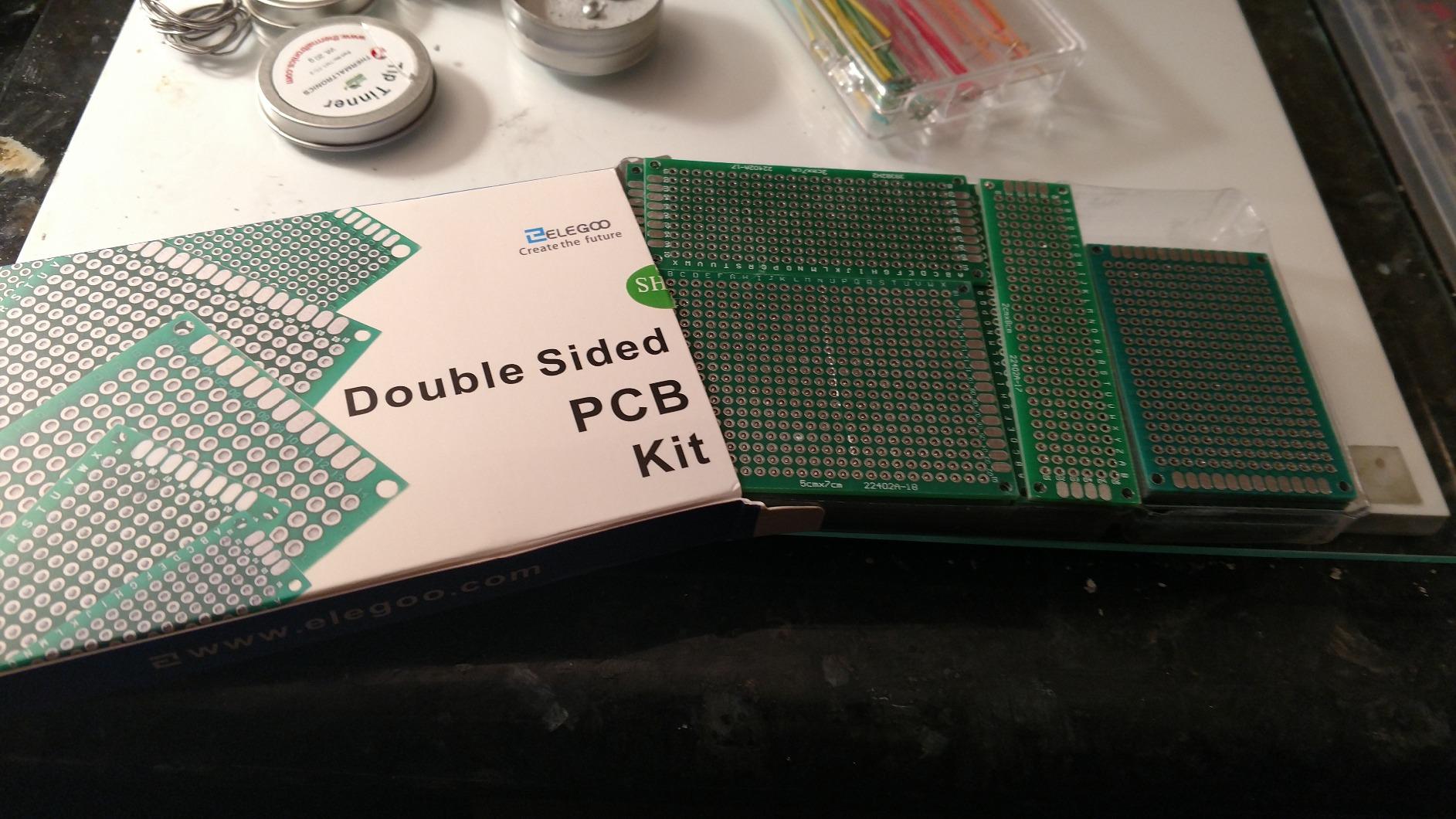 ELEGOO 32Pcs Double Sided PCB Board Prototype Kit for DIY Soldering | FR4 PCB, Five Sizes with Pre-Tinned Plated-Through Holes, 2.54 mm Pitch and Corner Mounting Holes for Soldered Prototypes customer photo 2