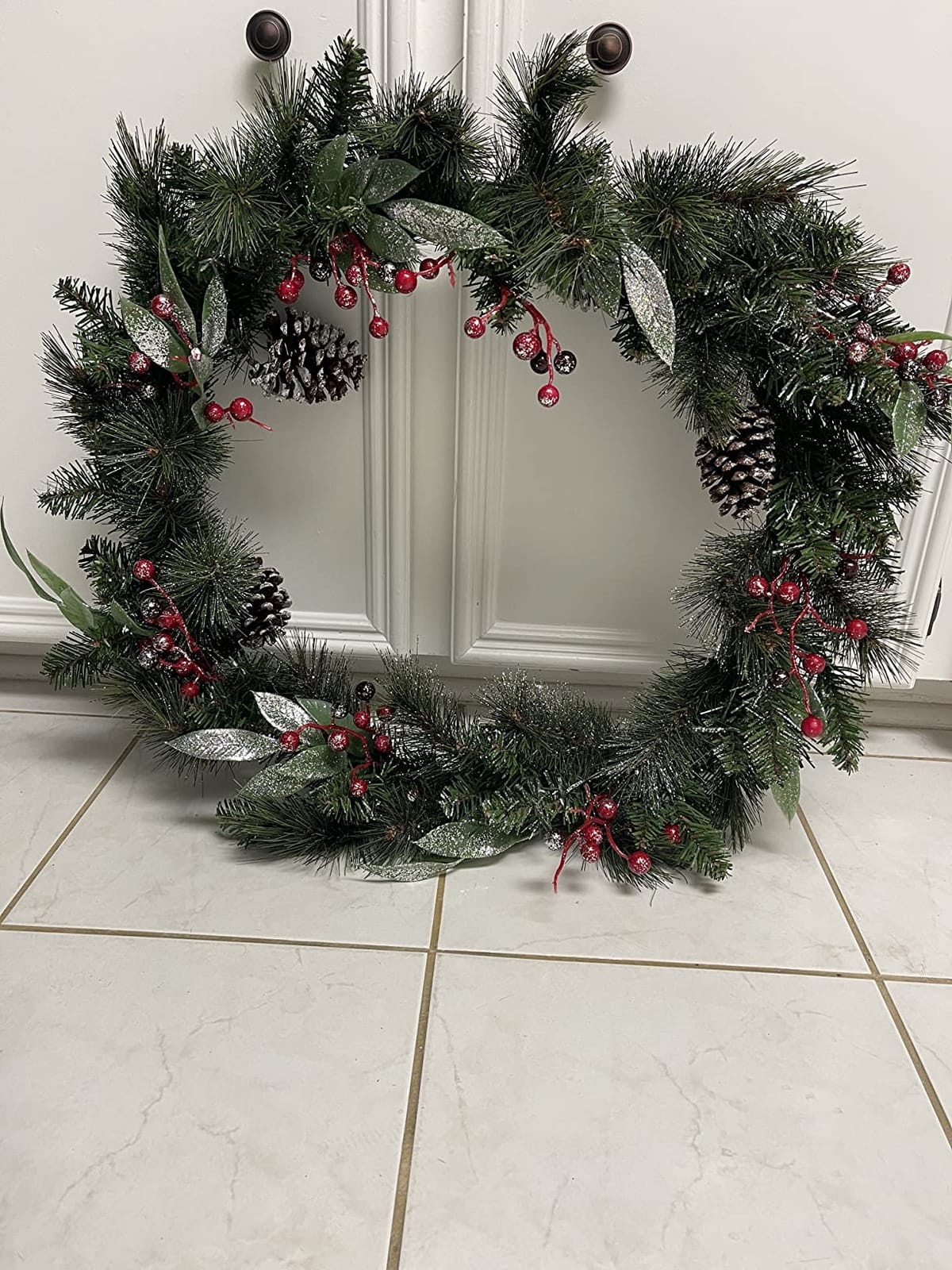 National Tree Company 30in Pre-Lit Frosted Pine Artificial Christmas Wreath | 50 Warm White LED Lights, 100 Tips, Decorated with Frosted Branches, Pinecones, Red Berry Clusters, Timer, Artificial, Green customer photo 1