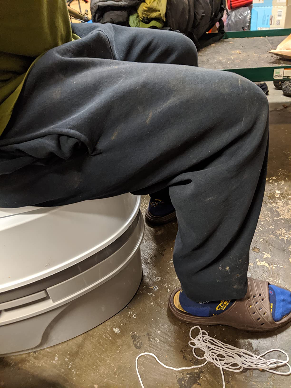 Camco RV Premium Travel Toilet - Features a 5.3-Gallon Detachable Holding Tank, Pump Flush Design & Spring-Loaded Latch (41544) customer photo 2