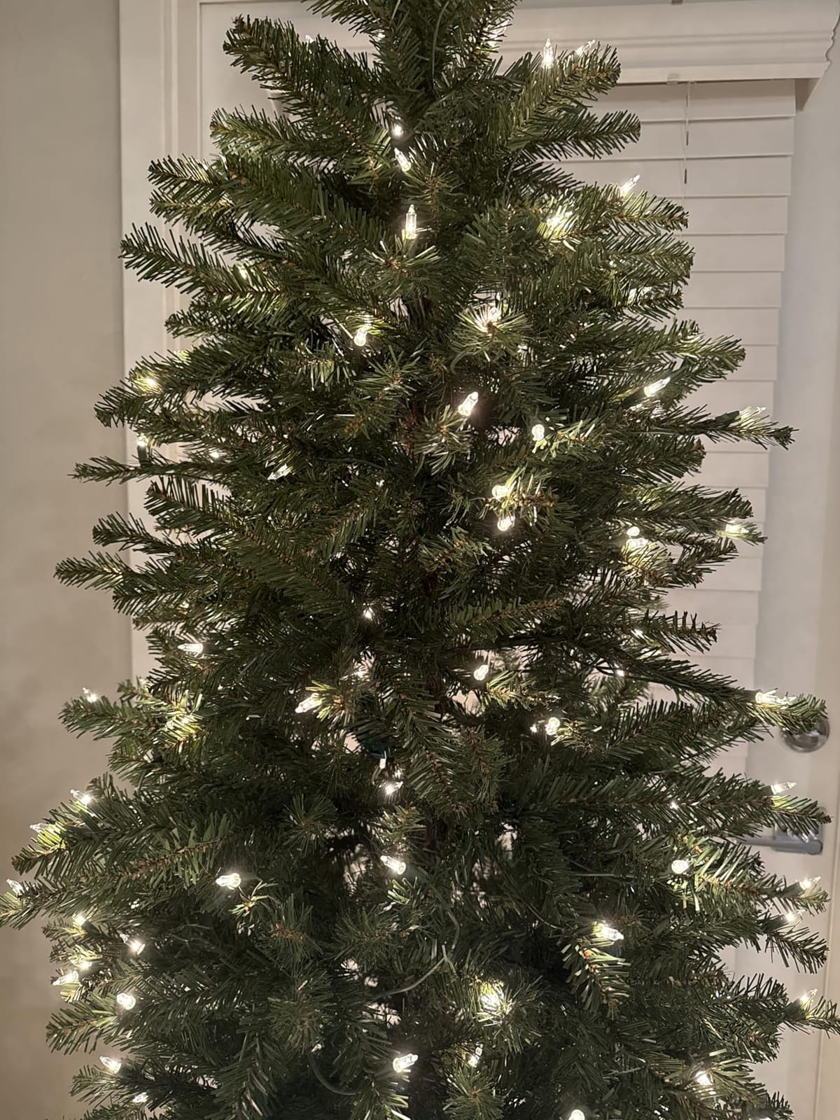 Puleo International 9ft Pre-Lit Slim Fraser Fir Artificial Christmas Tree | 2093 Branch Tips, 800 Clear Lights, Hinged Branches, Foldable Metal Stand customer photo 2