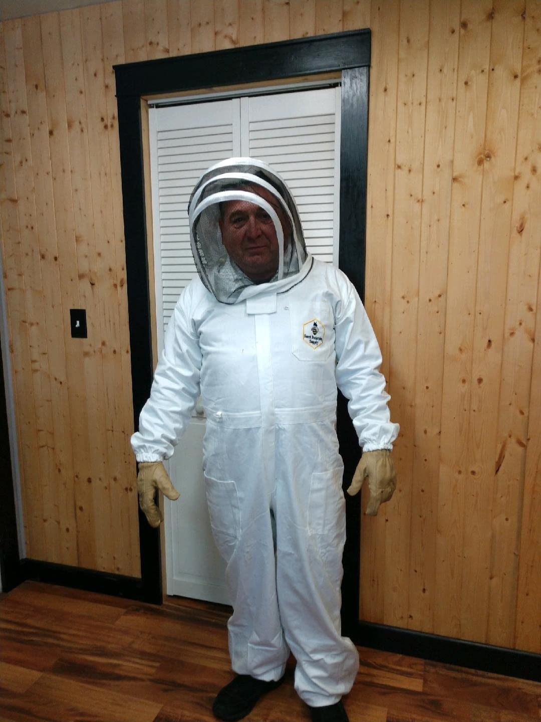 Bee Suit with Fencing Veil and Gloves - Large | Beekeeper suit for men and women. 100% cotton bee keeping suit. YKK brass zipper, 3 tool pockets, elastic cuffs. Sizes S-2XL customer photo 2