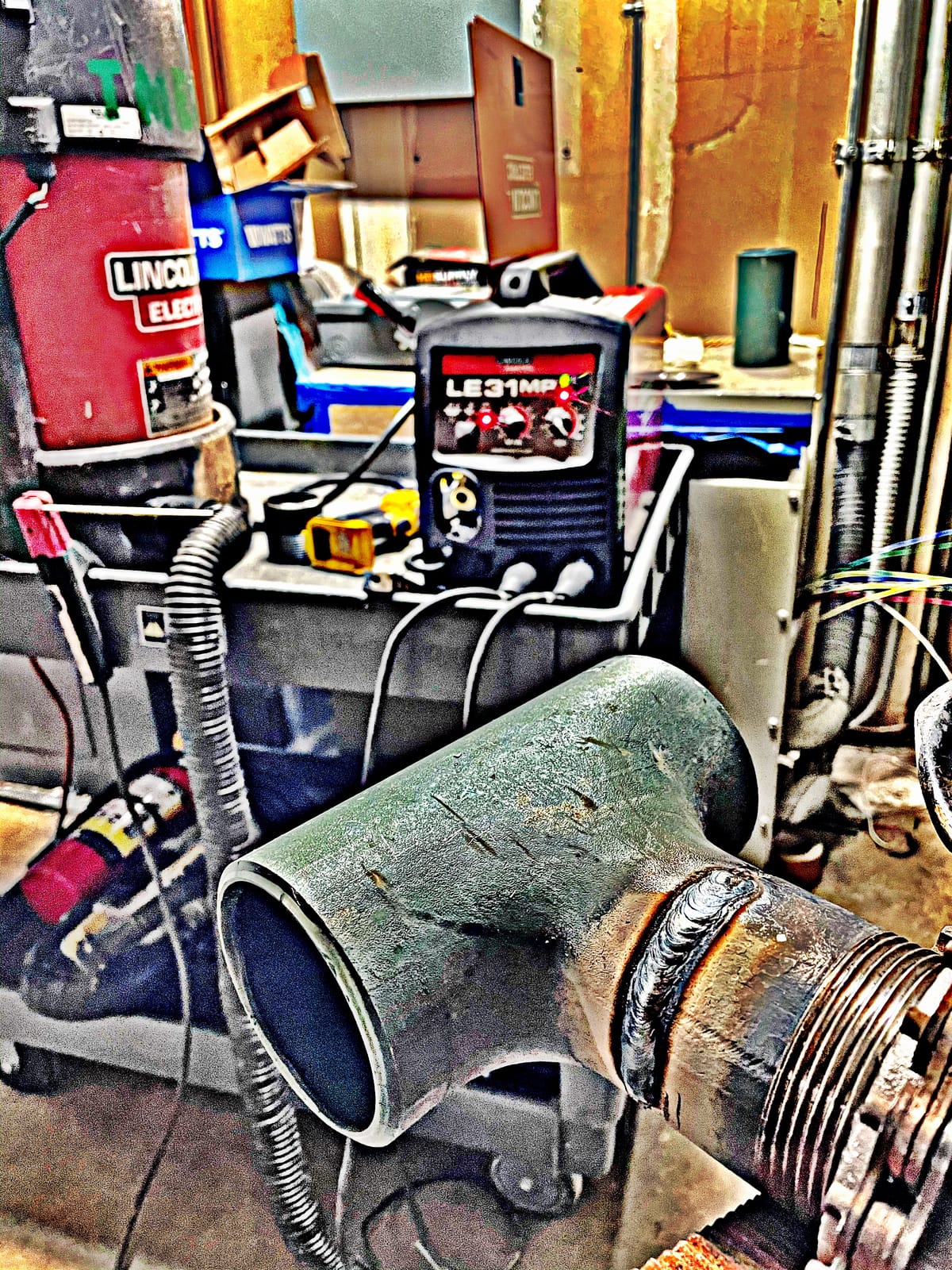 Lincoln Electric 140 Amp LE31MP Multi-Process Stick/MIG/Flux-Core/TIG, 120V, Aluminum Welder with Spool Gun Sold Separately K3461-1 customer photo 1