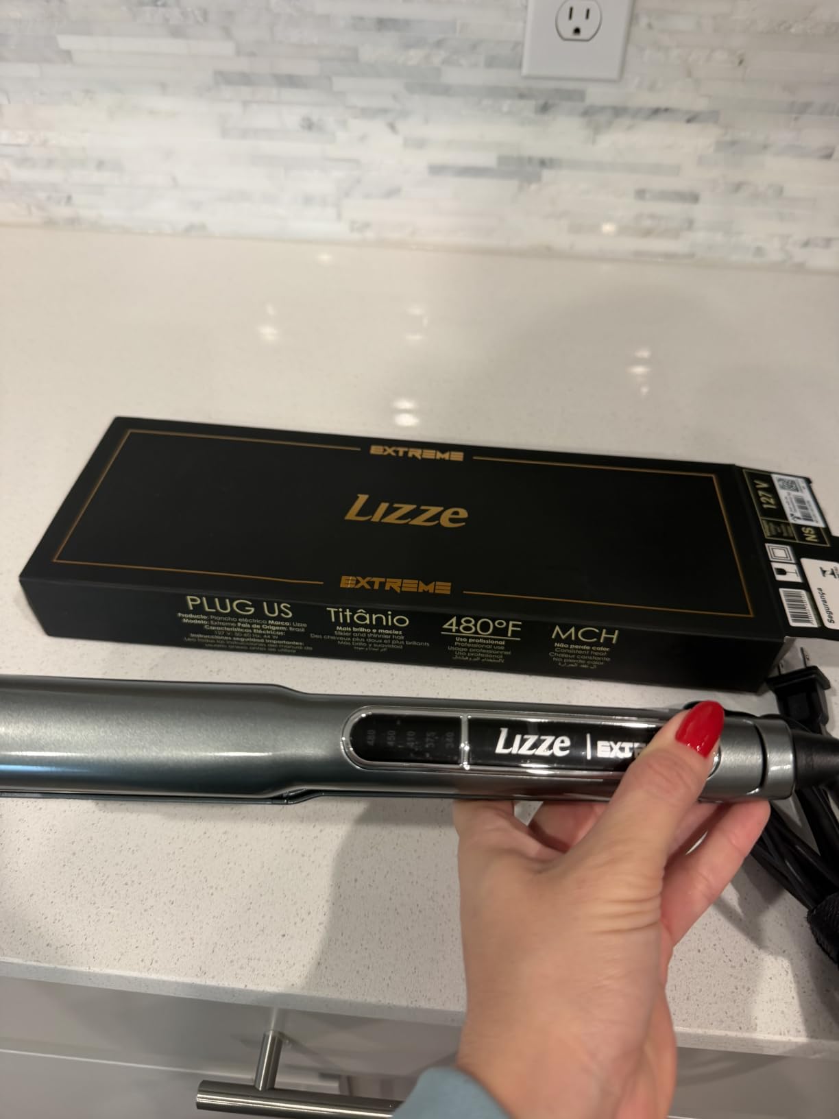 Lizze Extreme Professional Hair Straightener | Original Nano Titanium Technology Straightens Dry, Frizzy Hair Curls | 250 Deg. C. (480'f) - 110 Volts customer photo 2