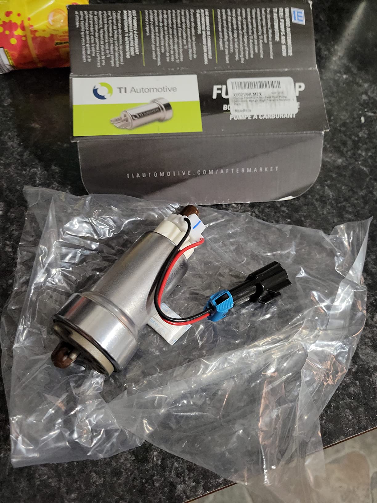 Walbro F90000274 In-Tank Fuel Pump (Universal 450Lph High Pressure Version), 1 Pack customer photo 1