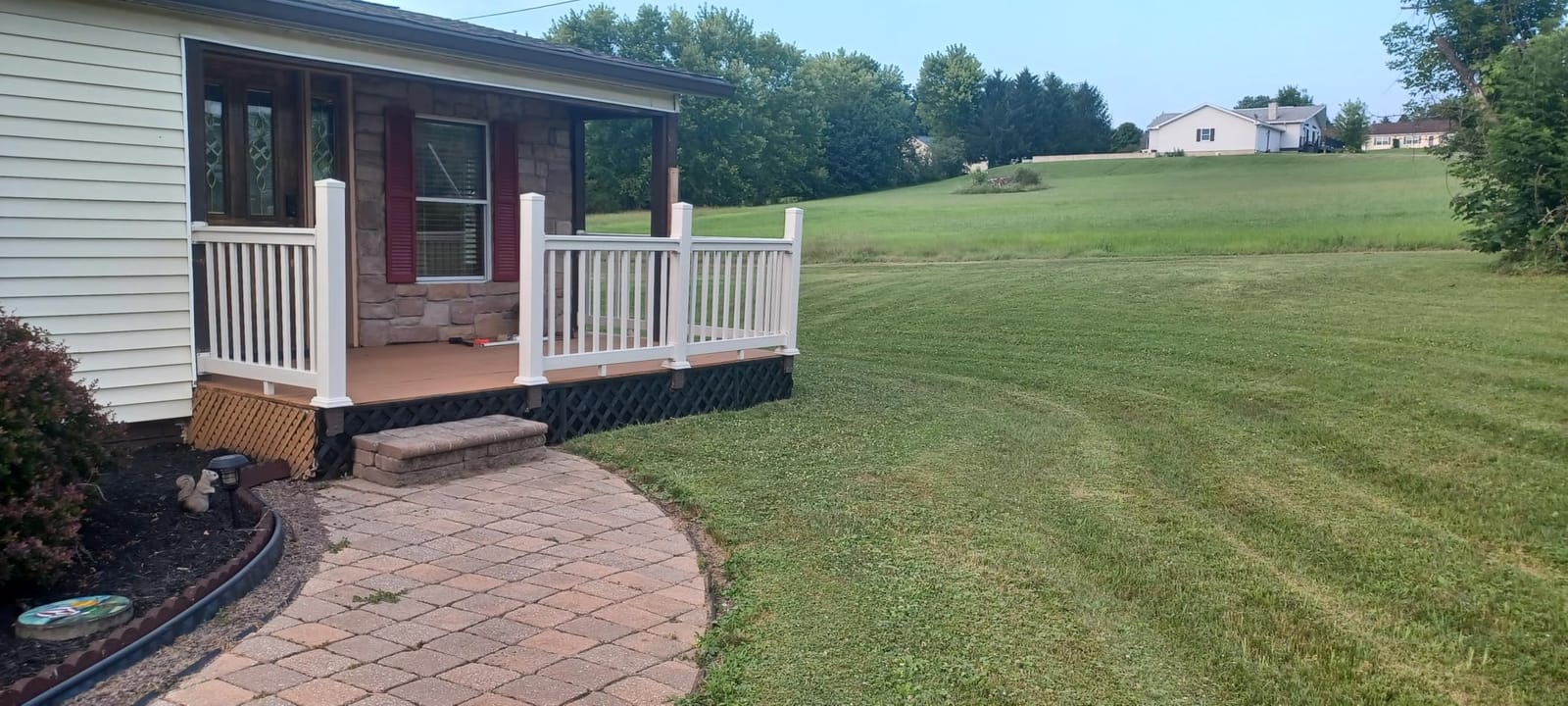 Weatherables Yorkshire Porch and Deck Railing Kit – Vinyl Railing Kit for Decks, Porches, Balconies, and More, Versatile Outdoor Railing (White, 36” x 4') customer photo 2