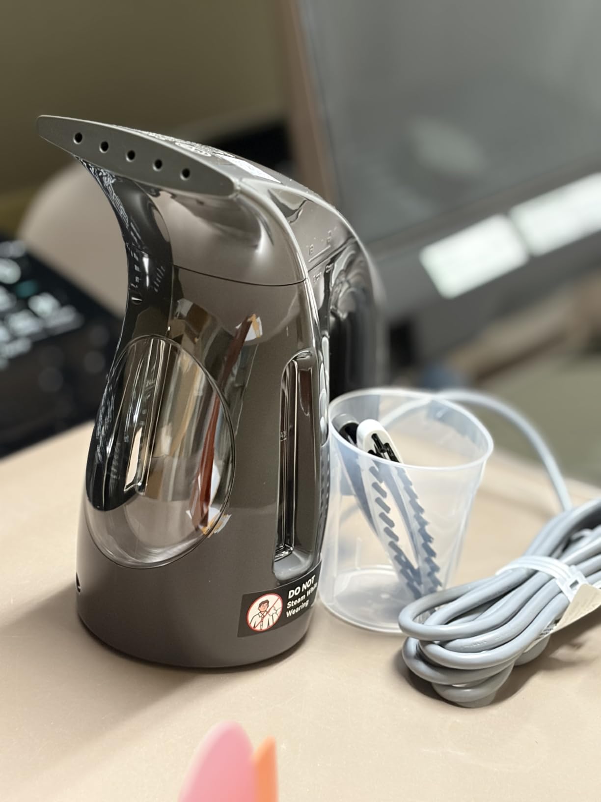 HiLIFE Steamer for Clothes, Portable Handheld Clothing Steamer, 240ml Big Capacity, 700W, Strong Power, Fabric Quick Wrinkle Remover with Brush for Home, Office (ONLY 120V) - Blue customer photo 2
