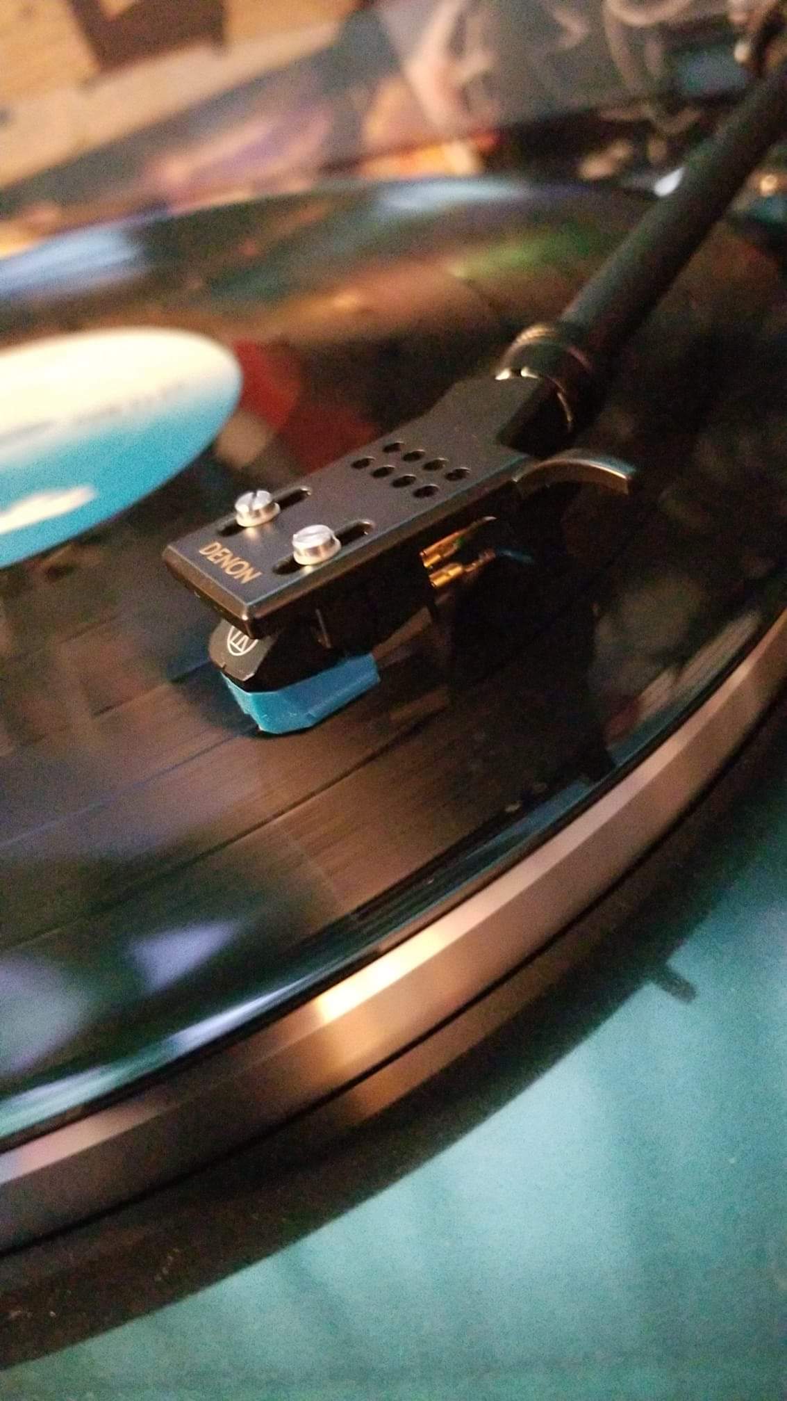 Audio-Technica AT-VM95C Dual Moving Magnet Turntable Cartridge Blue customer photo 1