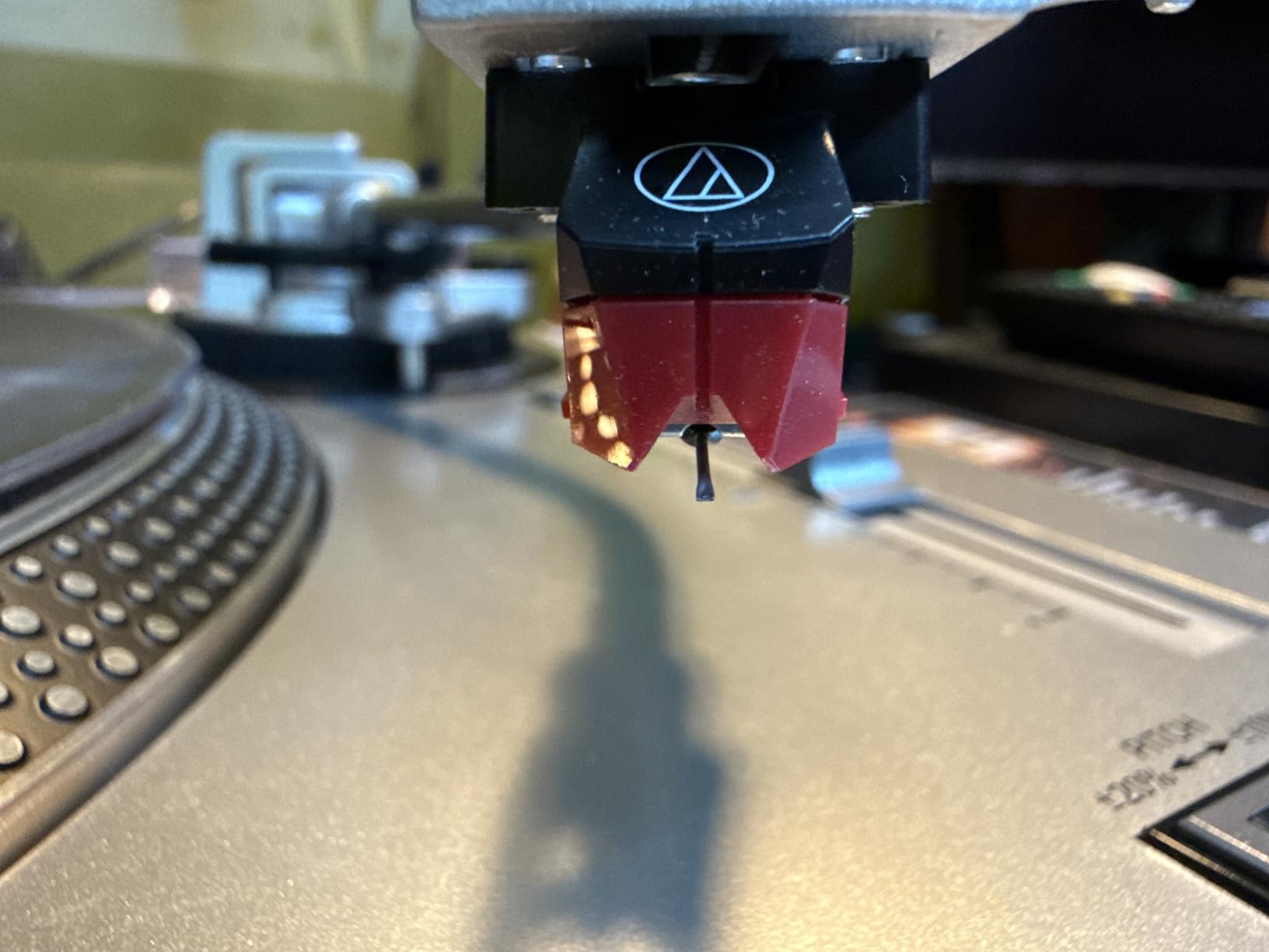 Audio-Technica AT-VM95ML Dual Moving Magnet Turntable Cartridge Red customer photo 1