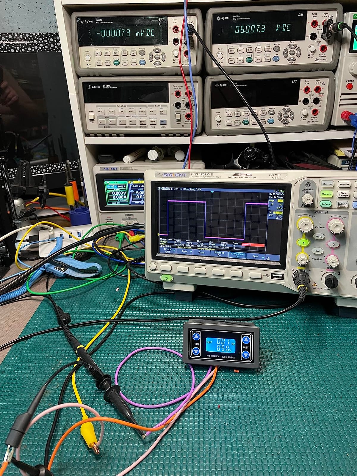 DROK Signal Generator, DC 3.3-30V Function Generator 5-30mA LCD Display PWM Pulse Frequency Duty Cycle Rectangular Wave Square Wave Signal Generator customer photo 1