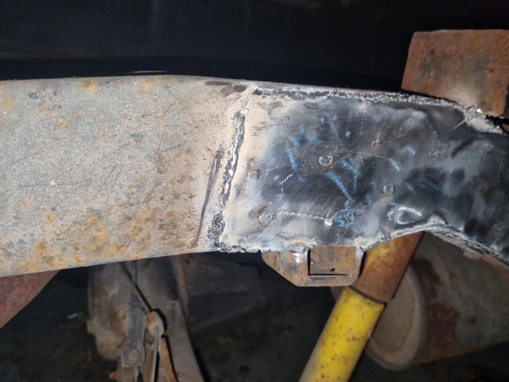 HITBOX 200A MIG Welder, 110V/220V Flux Core MIG/Lift TIG/Stick 3-in-1, Synergic Control, Beginner Friendly customer photo 1