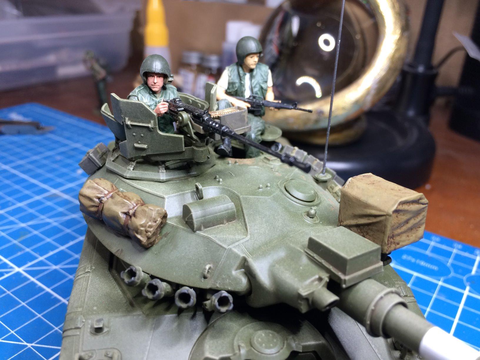 Tamiya 35365 1/35 US Airborne Tank M551 Sheridan Plastic Model Kit customer photo 2