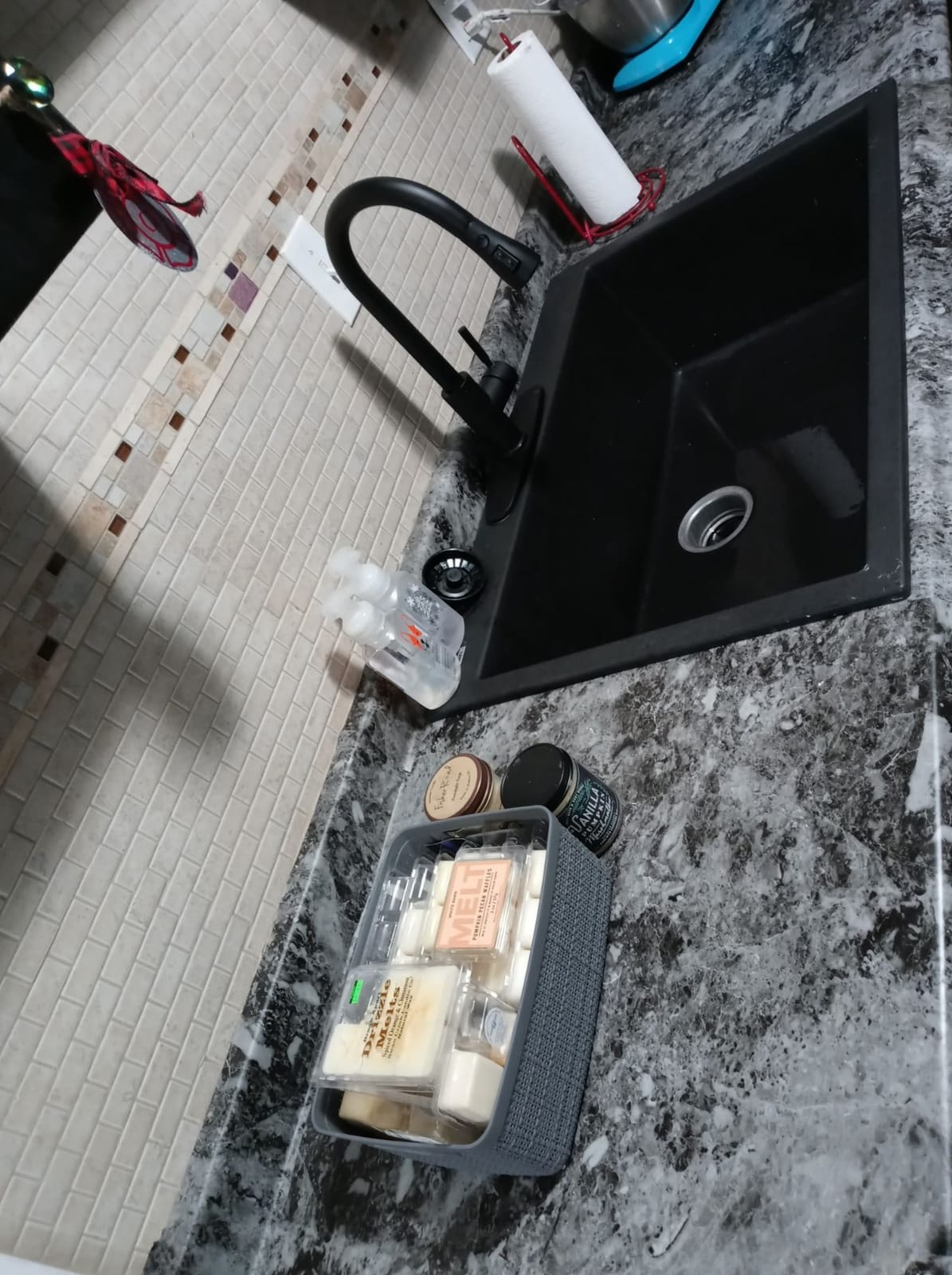 Ruvati 33x22-in Midnight Black epiGranite Drop-in Sink - RVG1080BK customer photo 1
