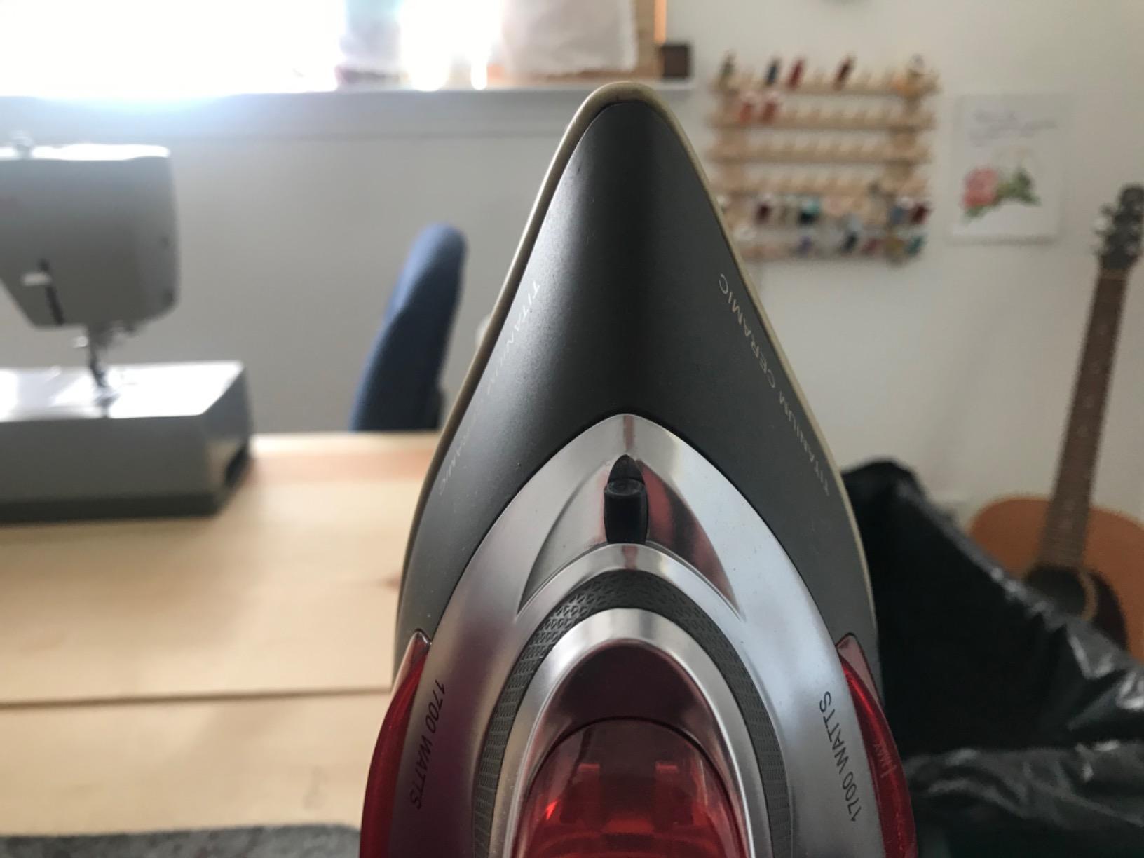 CHI Steam Iron for Clothes, 1700 Watts, XL 10