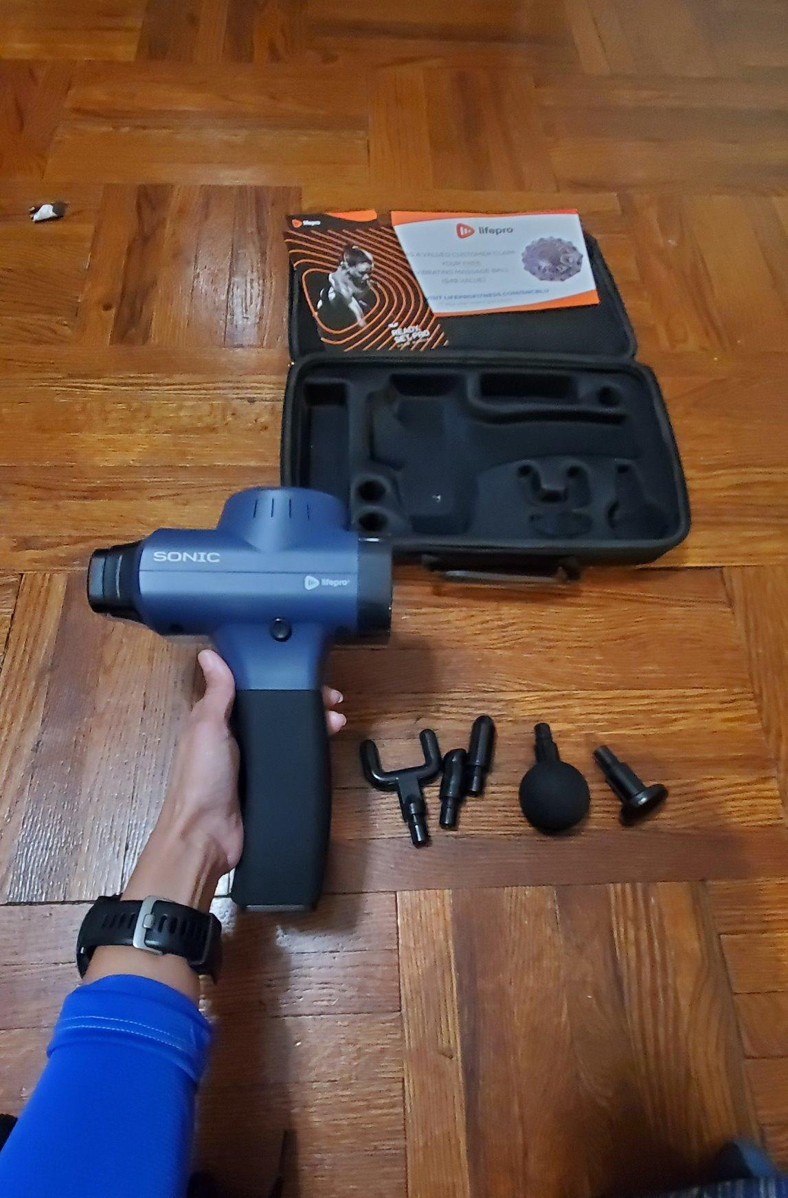 LifePro Sonic Massage Gun Percussion Muscle Massager, 8 Heads & 5 Speeds customer photo 1