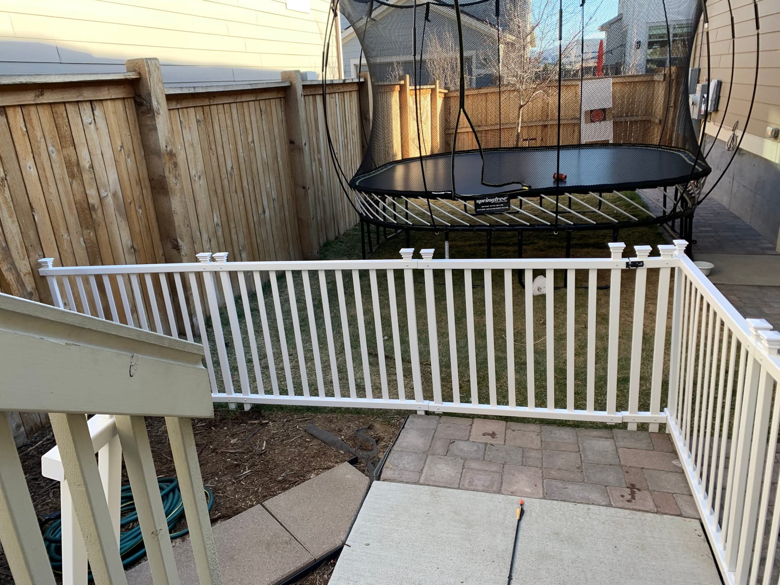 Zippity Baskenridge Picket Gate, White Vinyl DIY No Dig Kit customer photo 1