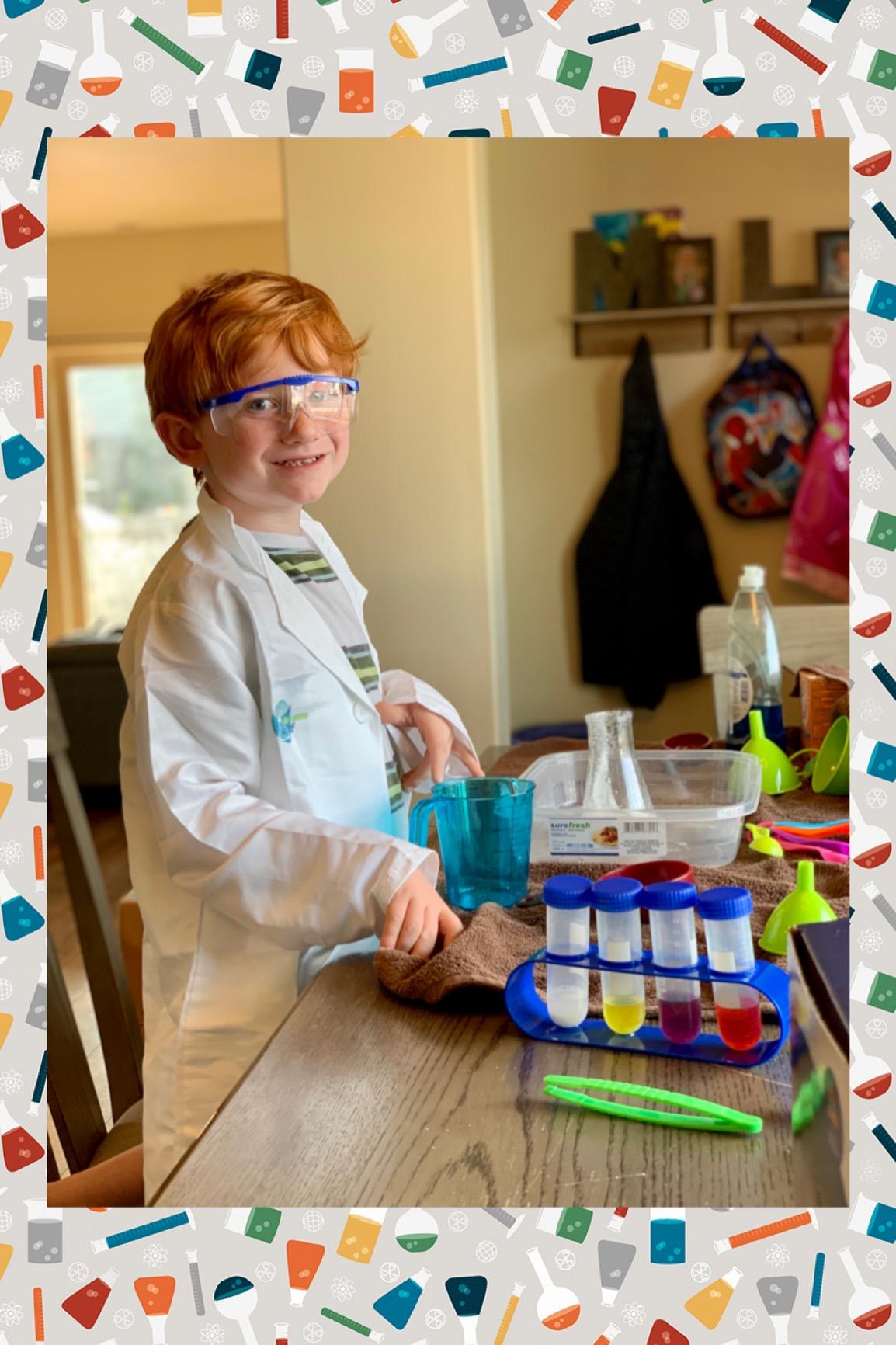 UNGLINGA Kids Science Experiment Kit with Lab Coat Scientist Costume Dress Up and Role Play Toys Gift for Boys Girls Kids Christmas Birthday Party customer photo 1