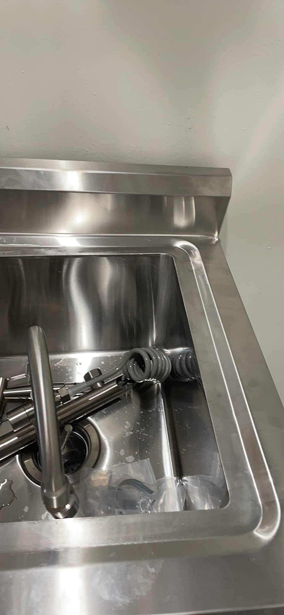 Bonnlo Commercial 304 Stainless Steel Sink 2 Compartment Free Standing Utility Sink for Garage, Restaurant, Kitchen, Laundry Room, Outdoor, 35.8