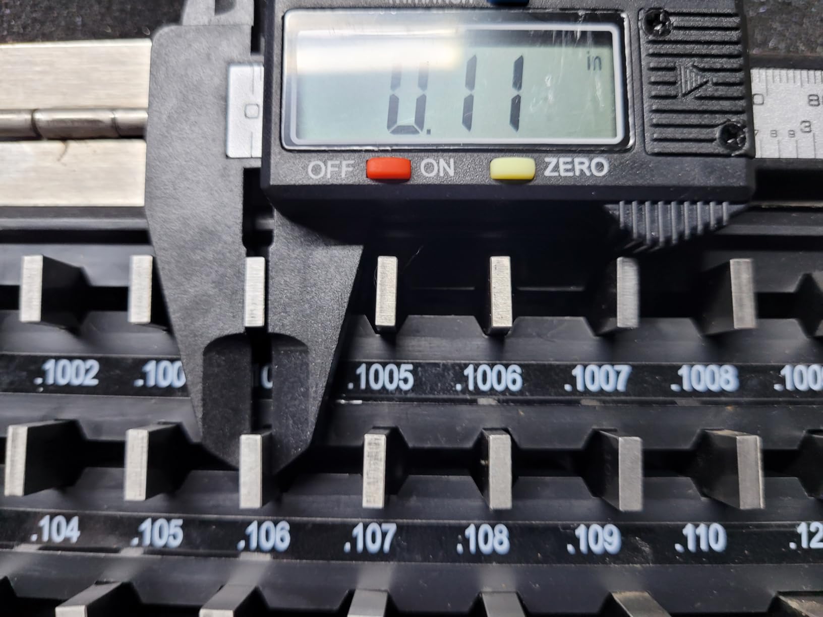Digital Caliper, Sangabery 0-6 Inch Measuring Tool with Large LCD Screen customer photo 2