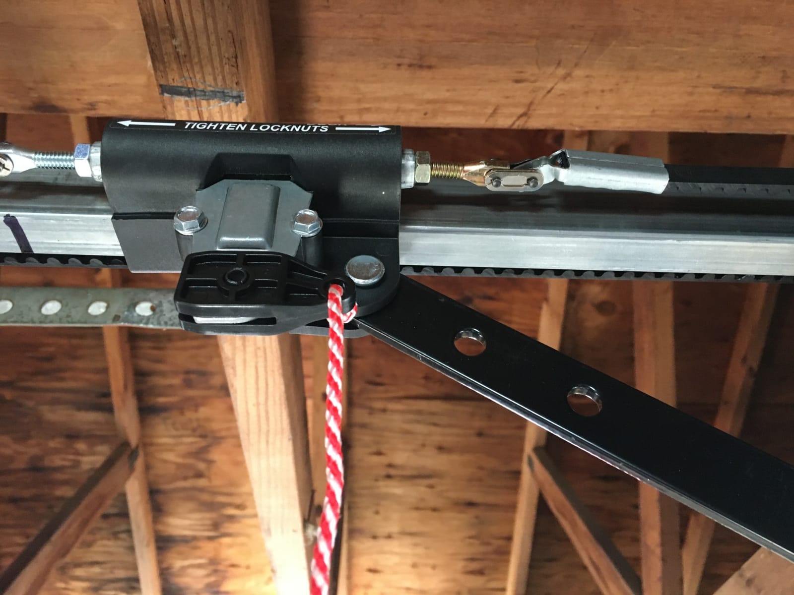 Genie Stealth 500 Ultra-Quiet Belt Drive Garage Door Opener, Model 2055-LO | Ultra-Quiet Belt Drive, LED Bulbs Included, Pre-Programmed 1-Button Remote, Lighted Push Button, Safe-T-Beam System customer photo 2