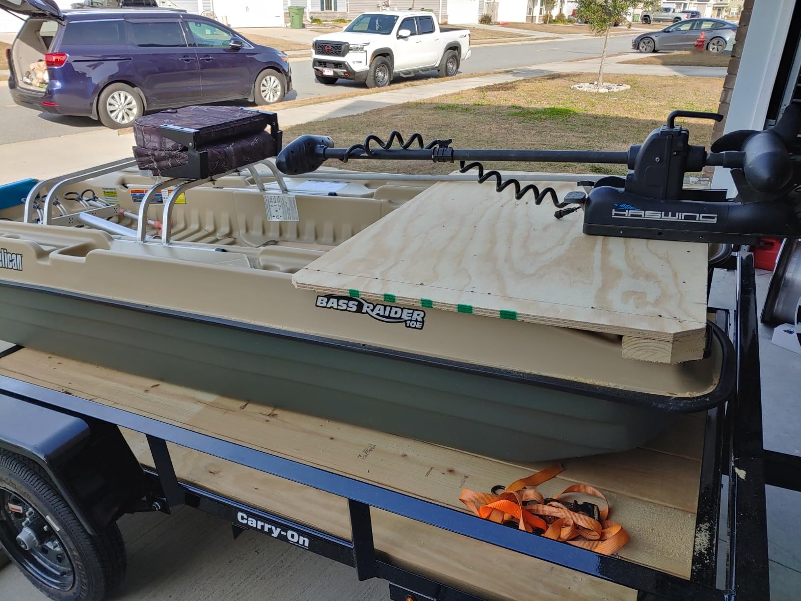 Pelican - Bass Raider 10E Angler Fishing Boat - 10.2 ft customer photo 2