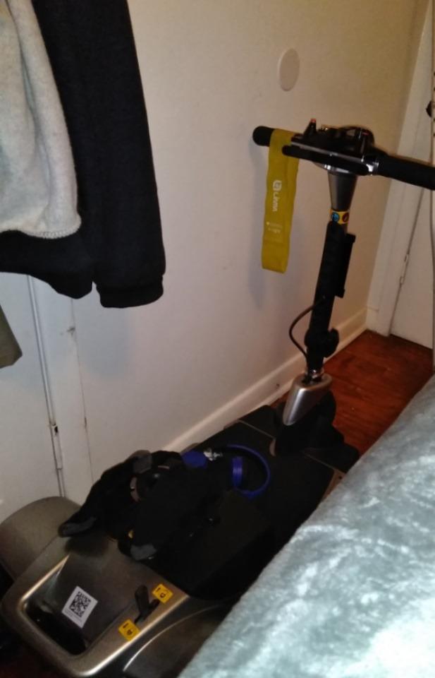 Vive 3 Wheel Mobility Scooter - Electric Powered Mobile Wheelchair Device customer photo 2