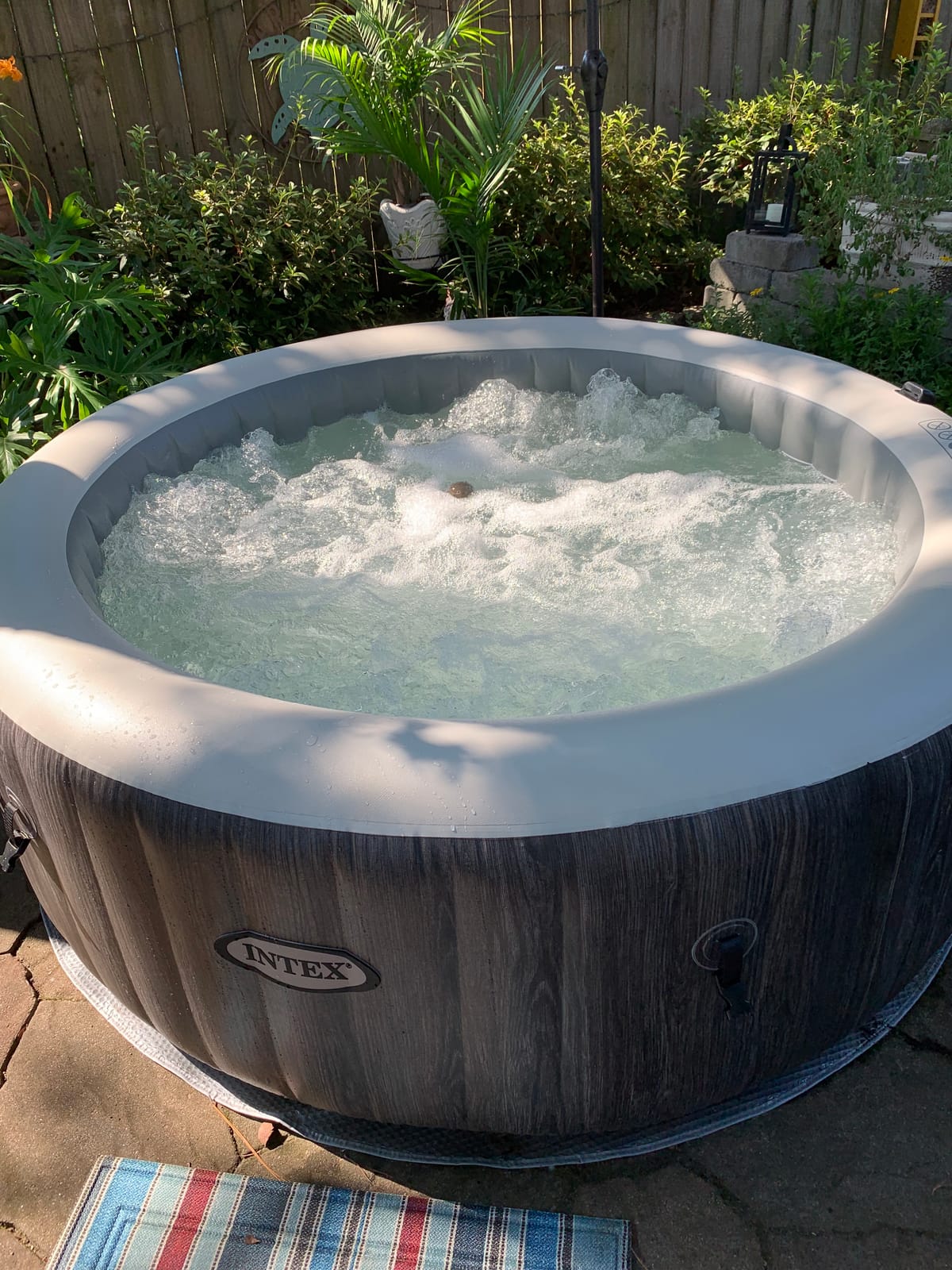 INTEX 28439E 4-Person PureSpa 77in X 28in Greywood Deluxe Set Inflatable Hot Tub customer photo 1