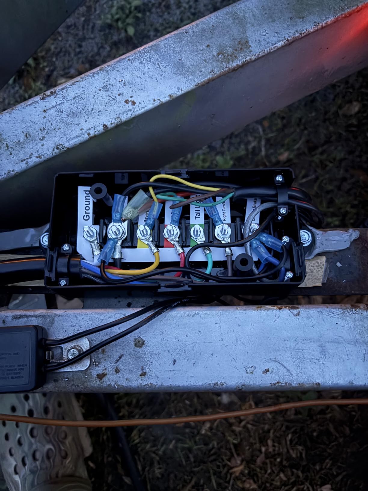 RVGUARD 7 Way 8 Foot Trailer Cord with 7 Gang Junction Box Kit customer photo 2